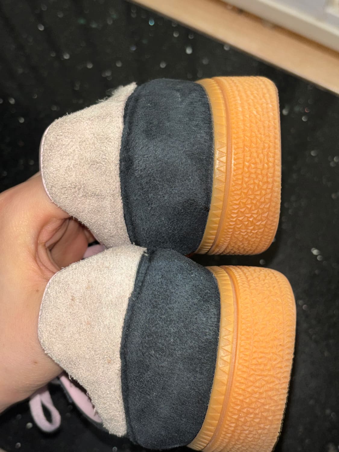 아디다스 스페지알 핸드볼 코어 블랙 클리어 핑크 상품이미지2