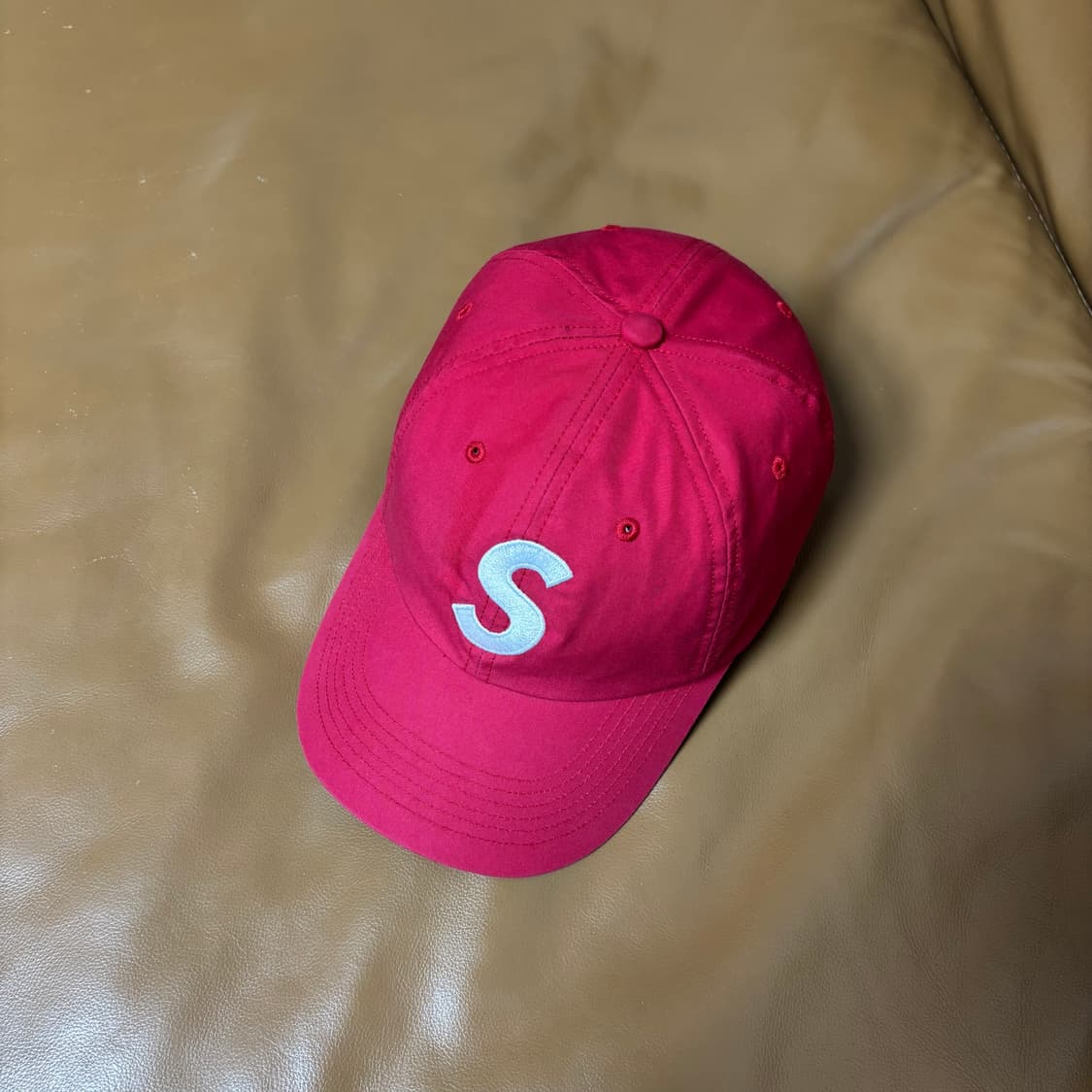 슈프림 S로고 6패널 볼캡 모자 21fw 벤틸 벤타일 레드 상품이미지7