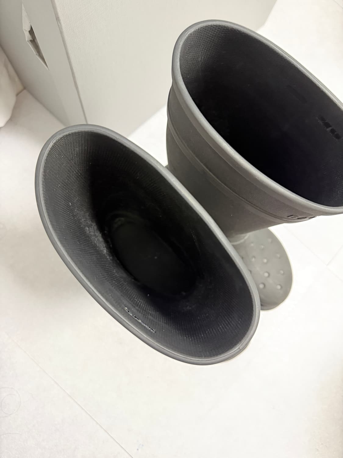 발렌시아가 크록스 레인부츠 블랙 41 상품이미지8