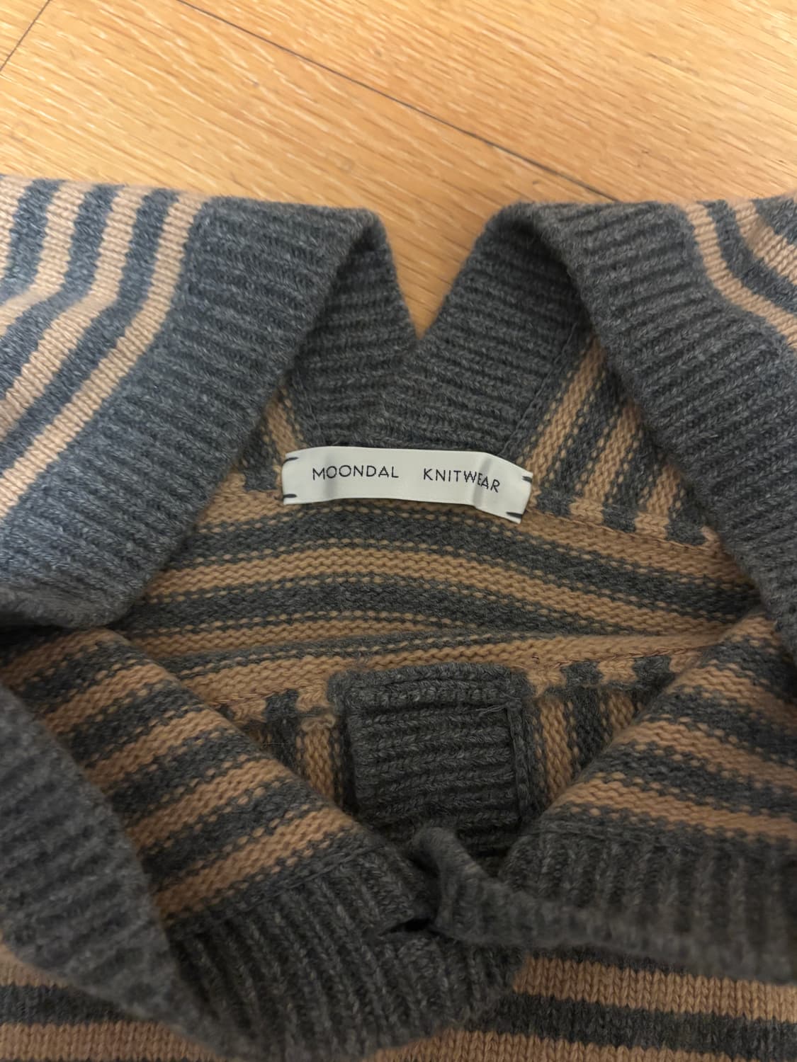 문달니트 Tar stripe knit in beige 상품이미지4