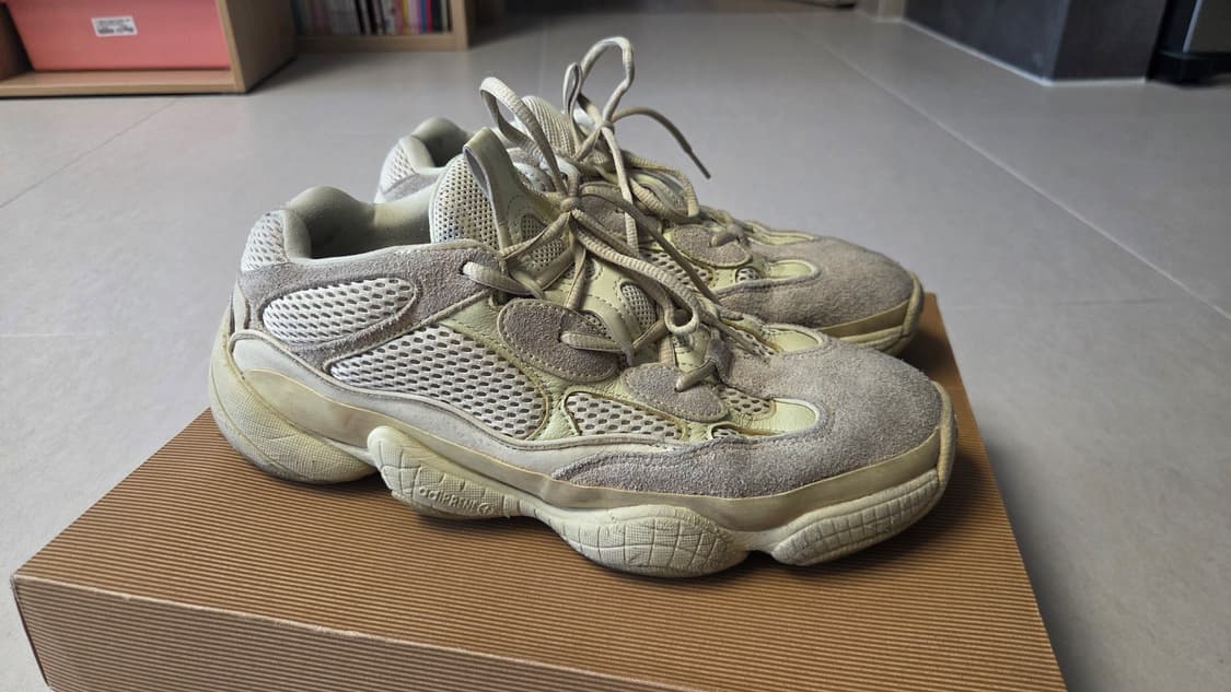 아디다스 이지부스트 500 슈퍼문 옐로우   상품이미지3