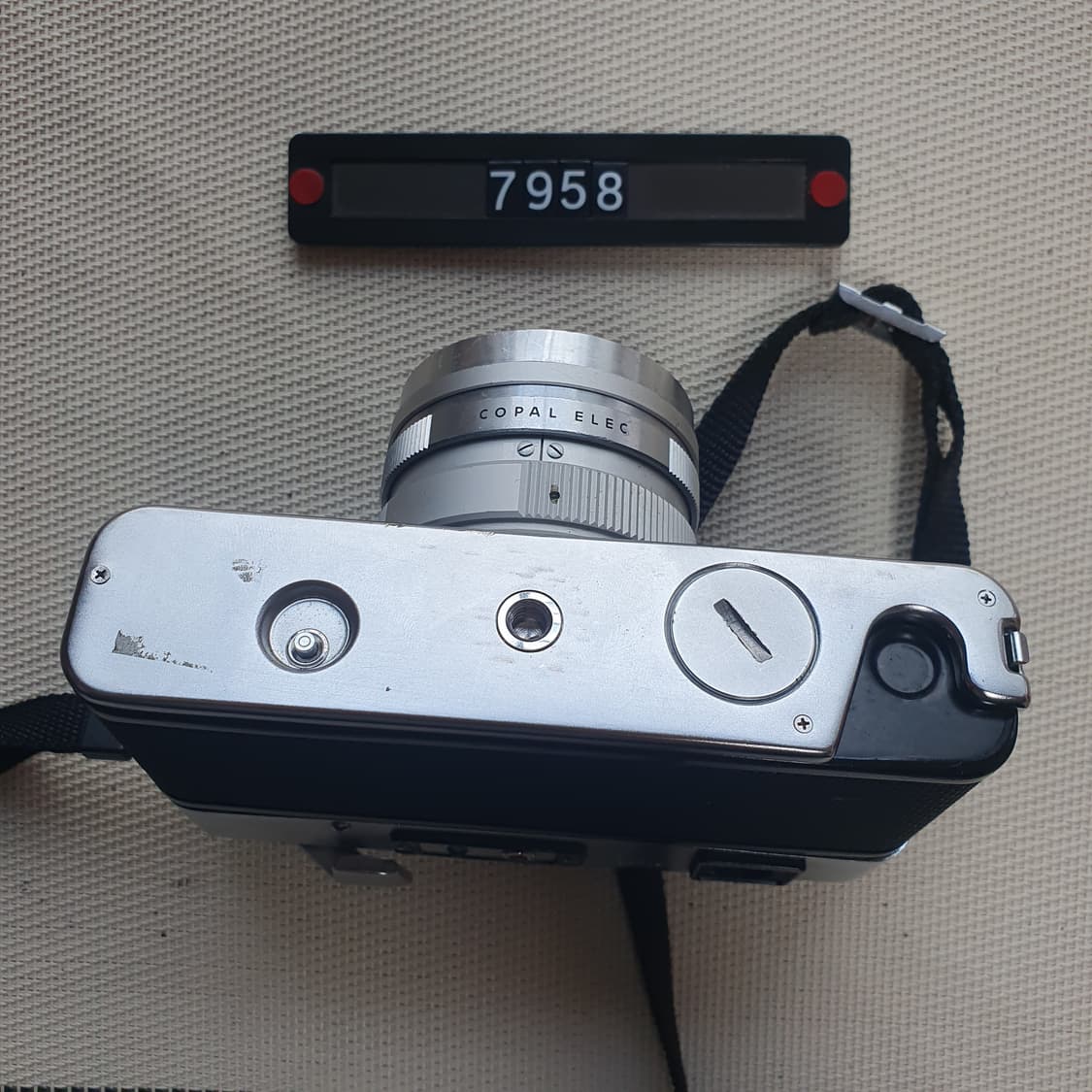 야시카 일렉트로 35 g 필름카메라 실버바디 상품이미지4