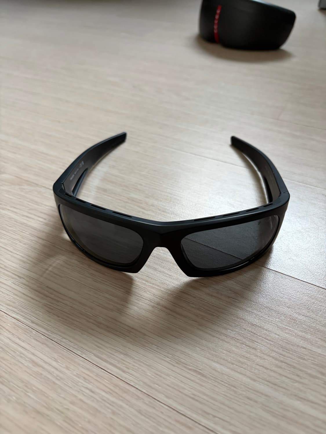 프라다 리네이로사 선글라스 상품이미지3