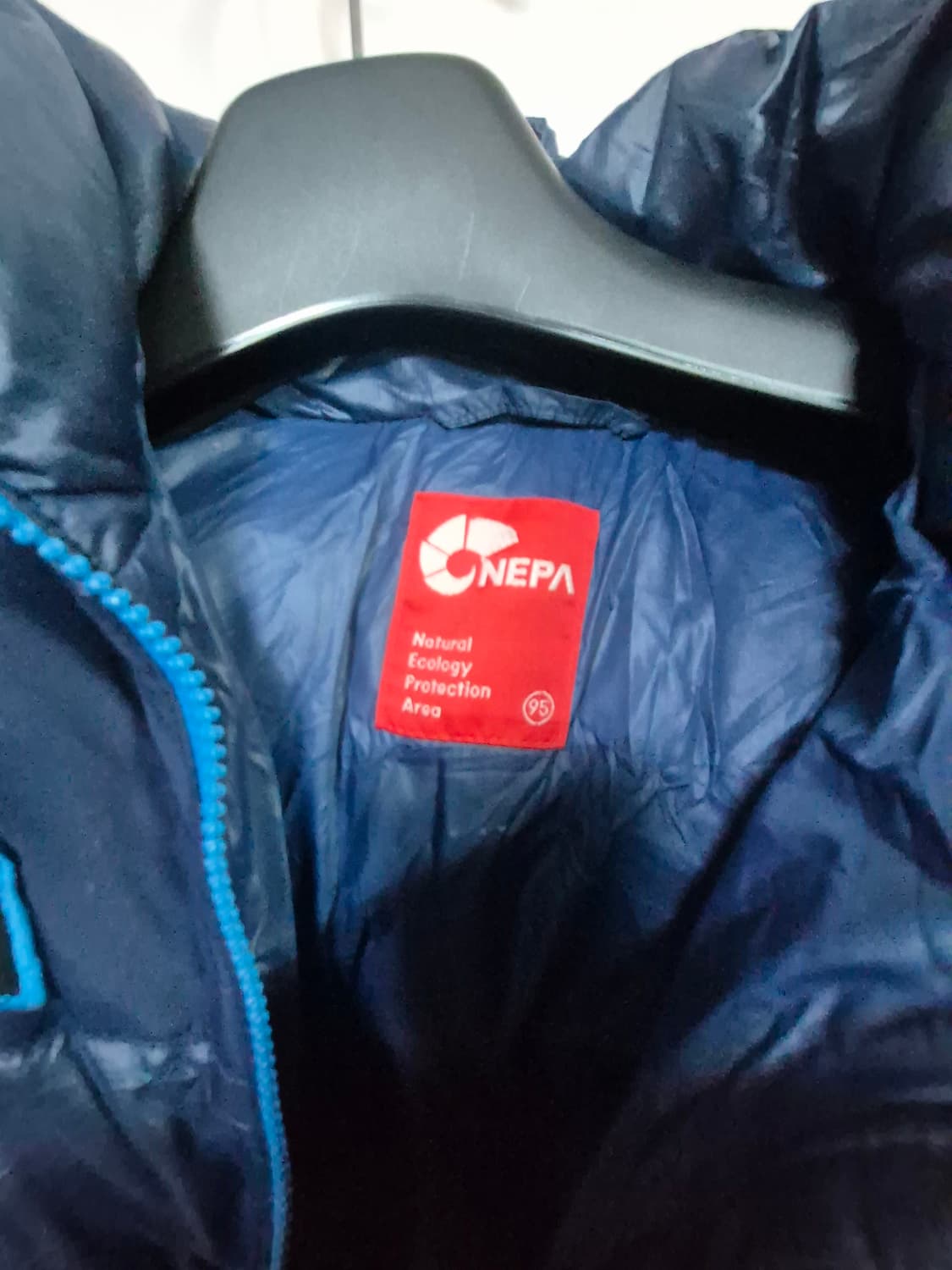 네파 FLEXIBLE 네이비 패딩 점퍼 상품이미지3