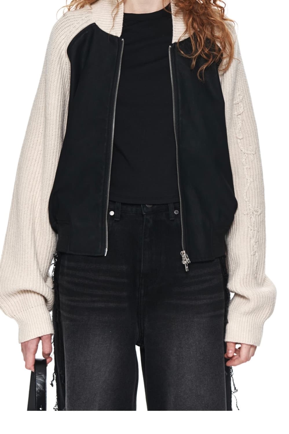 마뗑킴 KNIT MIXED LEATHER JUMPER IN BLACK 상품이미지2