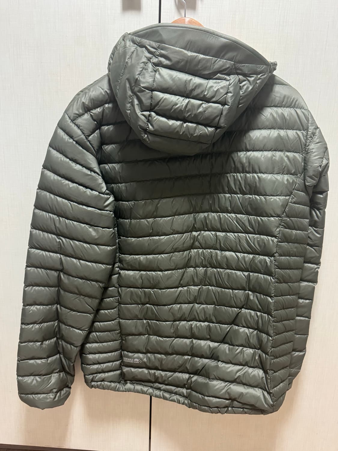 Rab 알파인 패딩 카키 판매합니다 상품이미지3