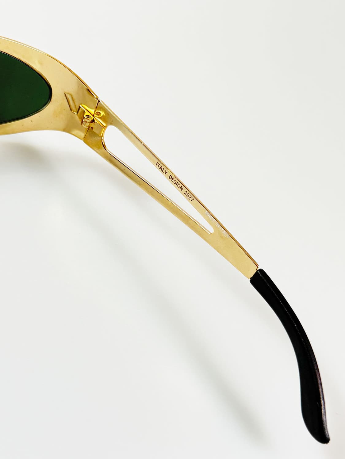 90s VORTEX 골드 메탈 오벌 프레임 빈티지 선글라스 상품이미지6