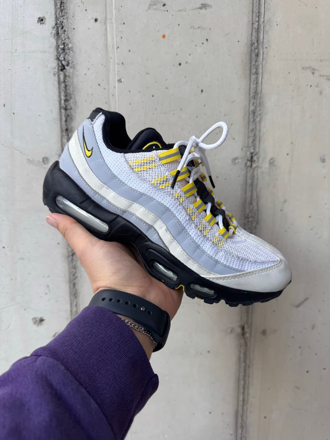 나이키 에어맥스 95 에센셜 화이트 투어 옐로우 상품이미지1