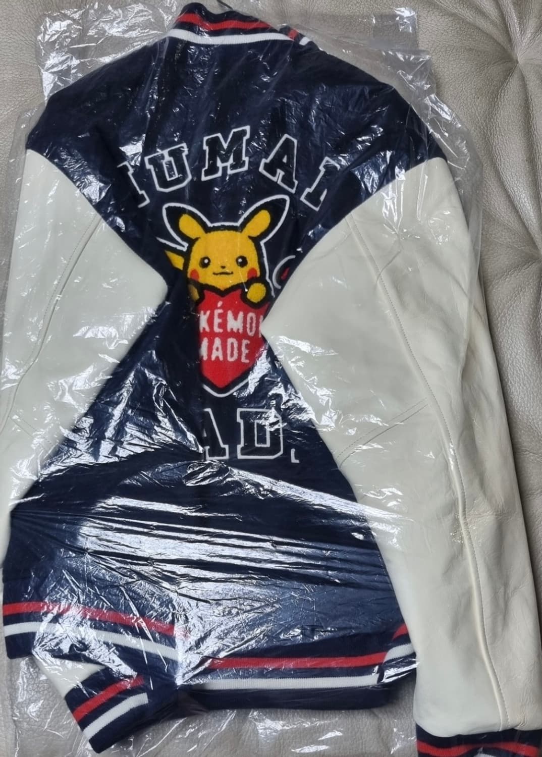 휴먼메이드 x 포켓몬 바시티 XXL 새상품 상품이미지3
