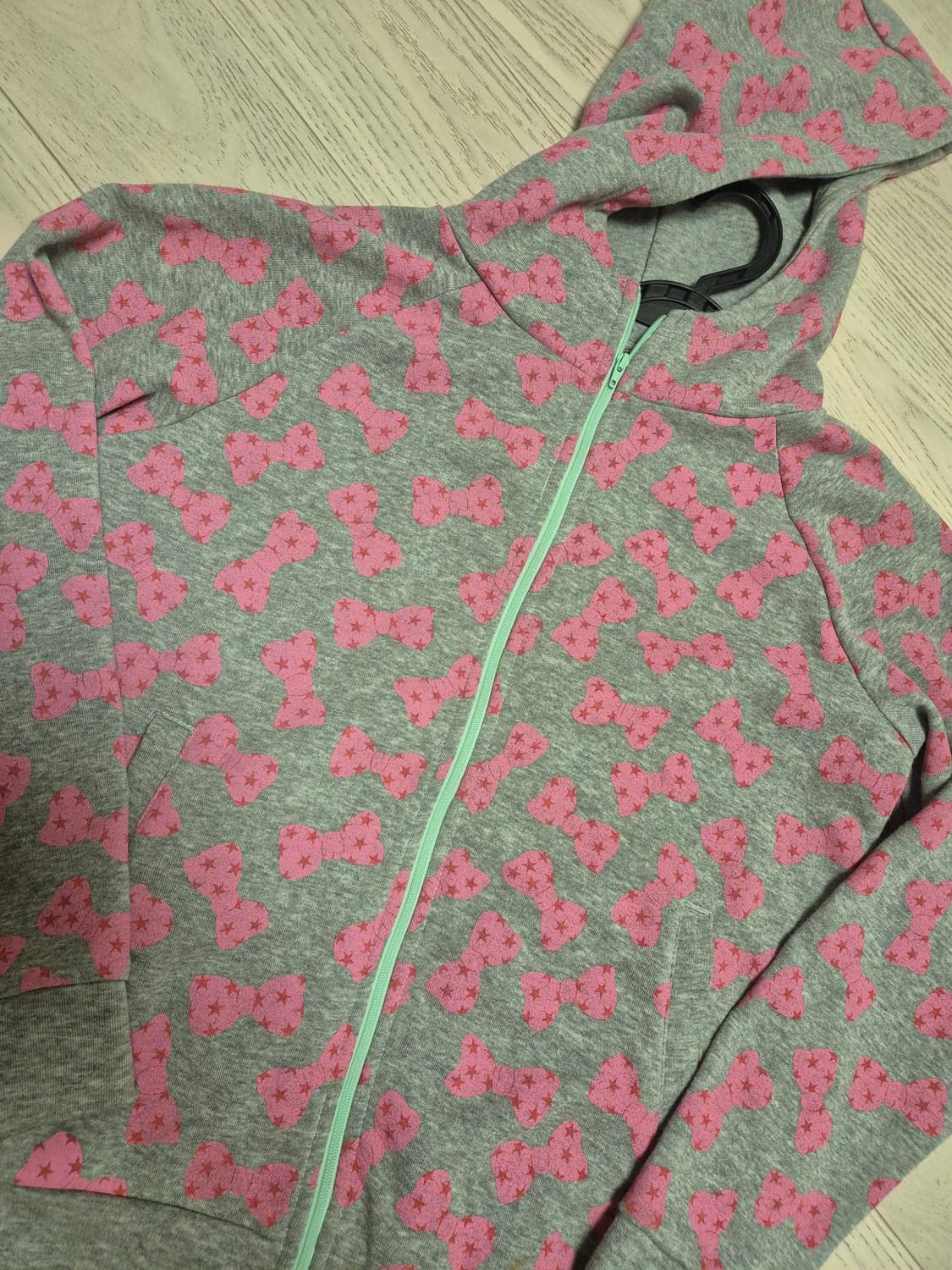 (새상품) JPN pink ribbon pattern 후드집업 상품이미지2