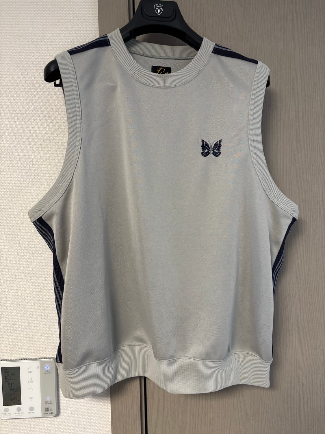 니들스 베스트 트랙 조끼 상품이미지1