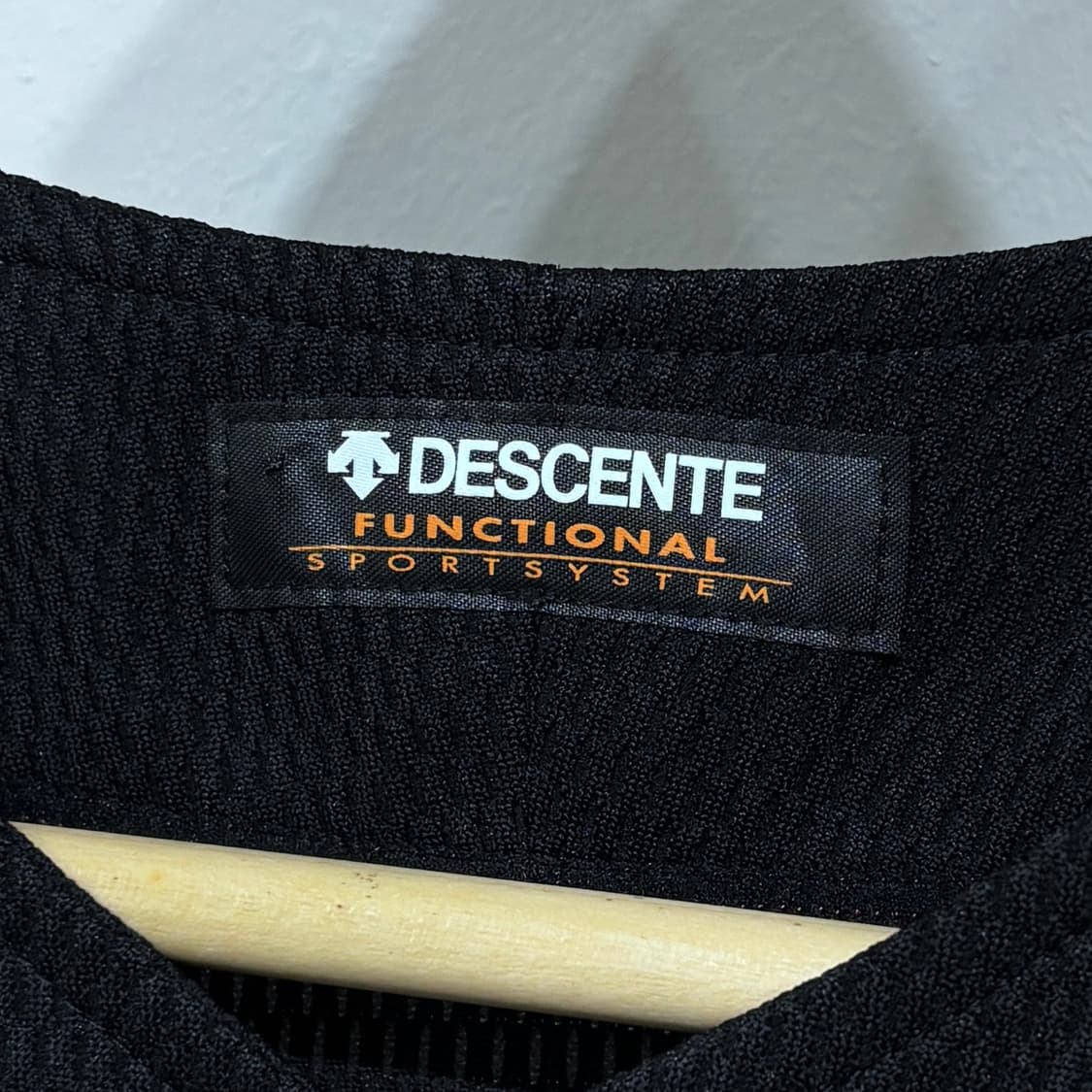 데상트 Scorpions 야구 유니폼 블랙 상품이미지5