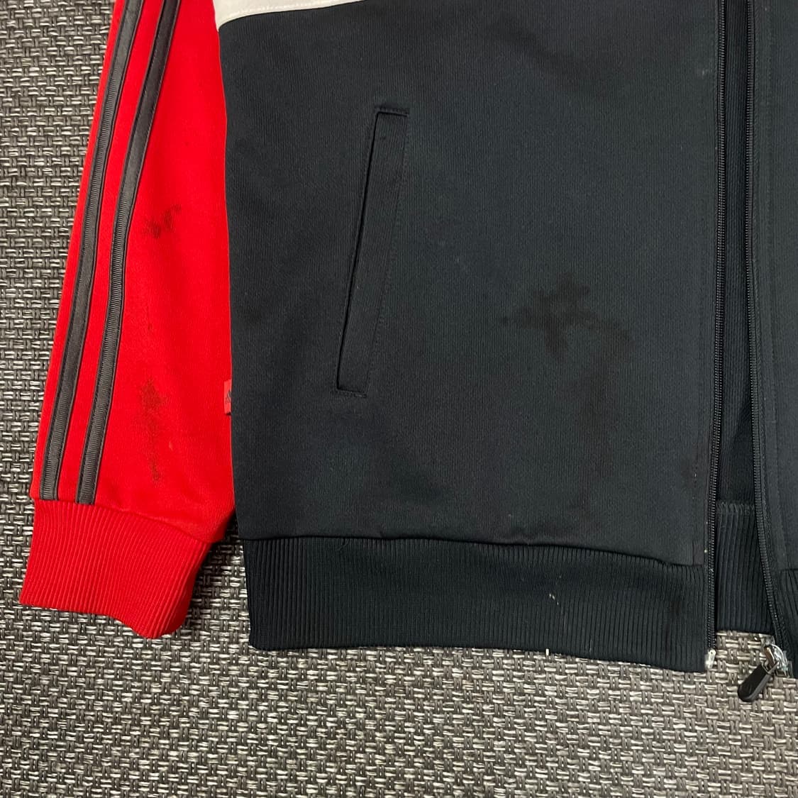 아디다스 레드블랙 스타 져지 트랙탑 105 상품이미지4