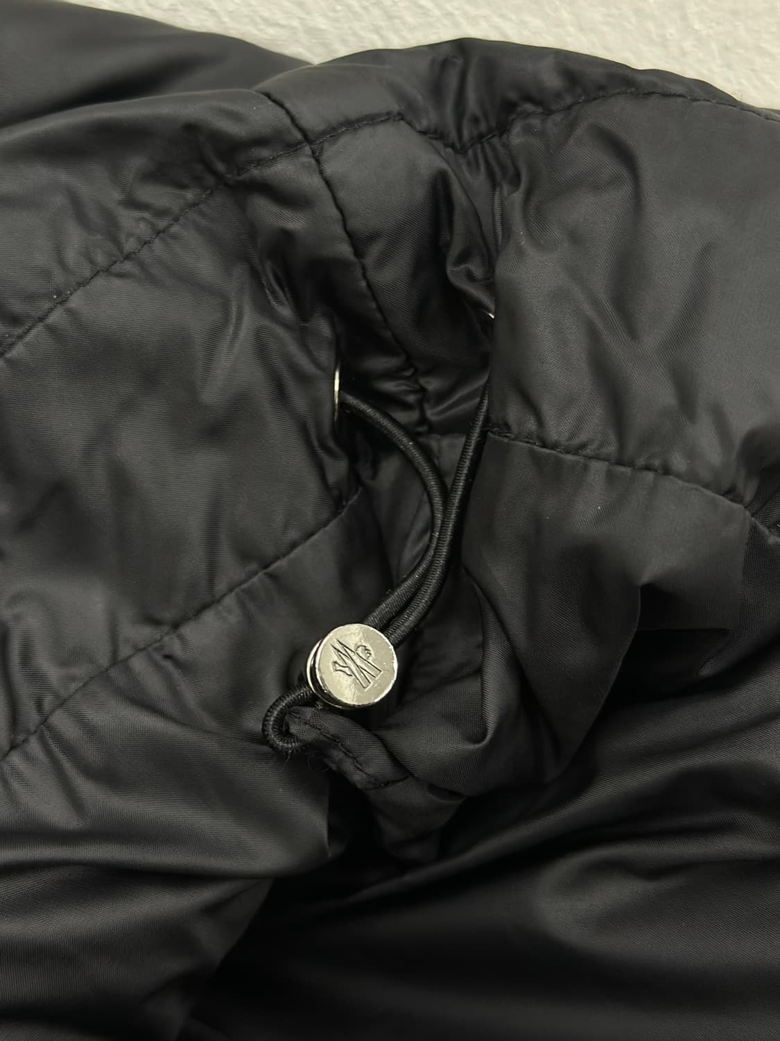 몽클레어 모미지 구스다운 베스트 상품이미지7