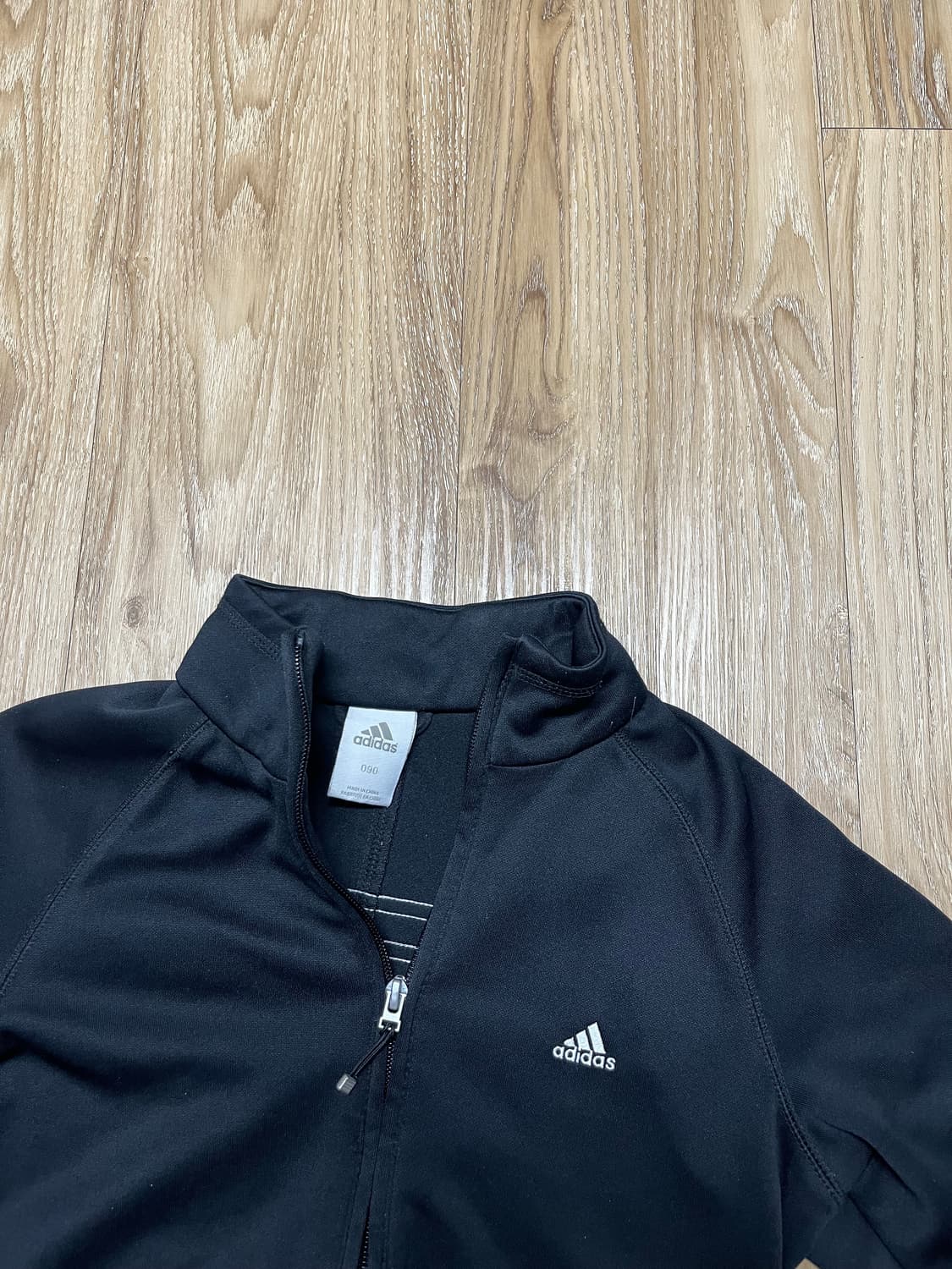 아디다스 백삼선 크롭 트랙탑 져지 상품이미지3