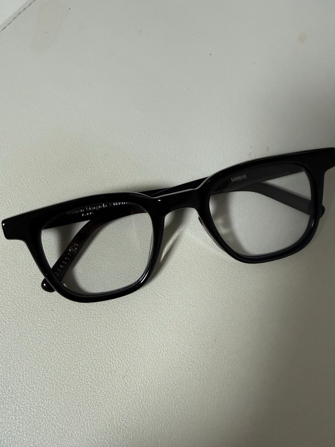 젠틀몬스터 X 메종 마르지엘라 mm010 안경 상품이미지3