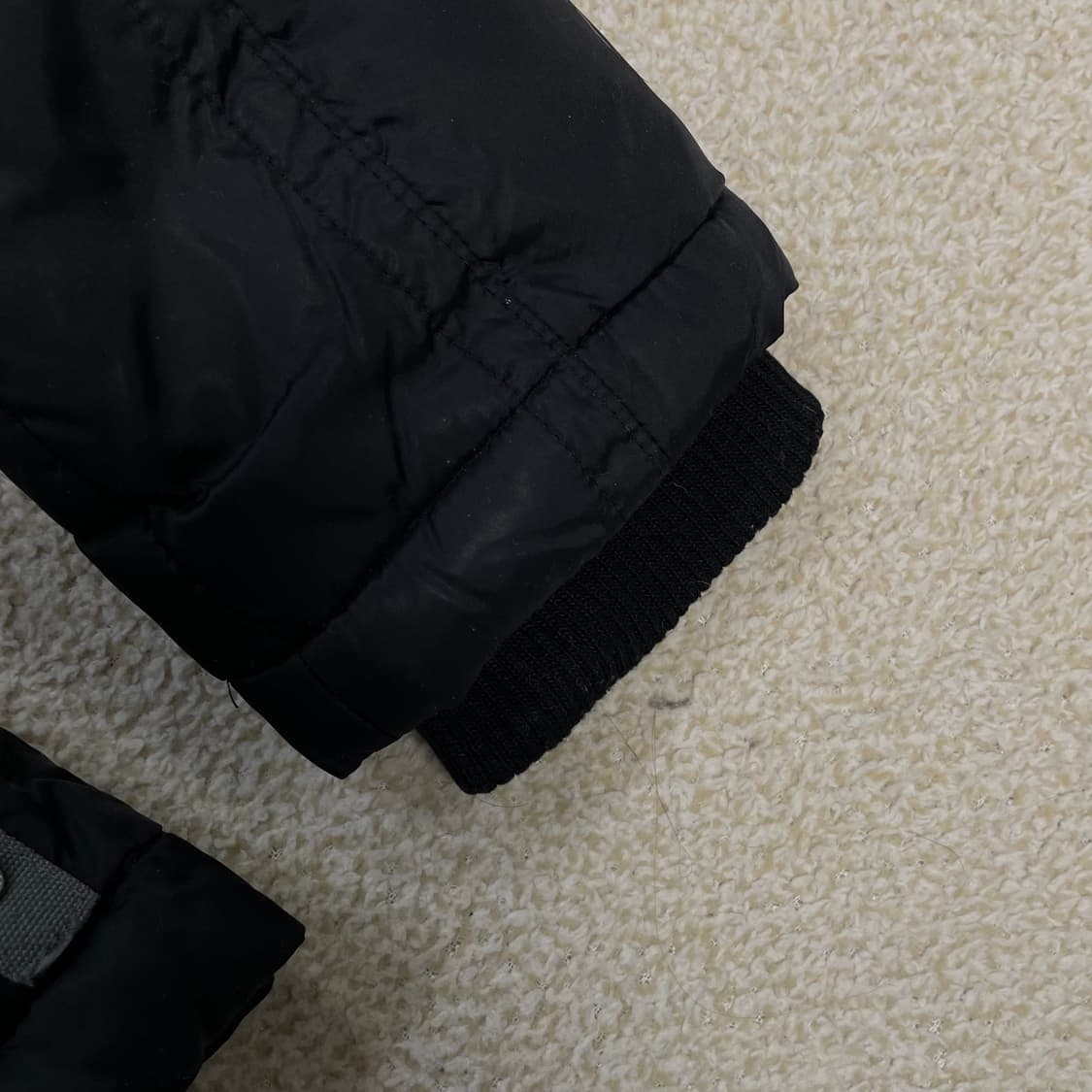 디젤 글로시 다운 퍼후드 숏 패딩 상품이미지7