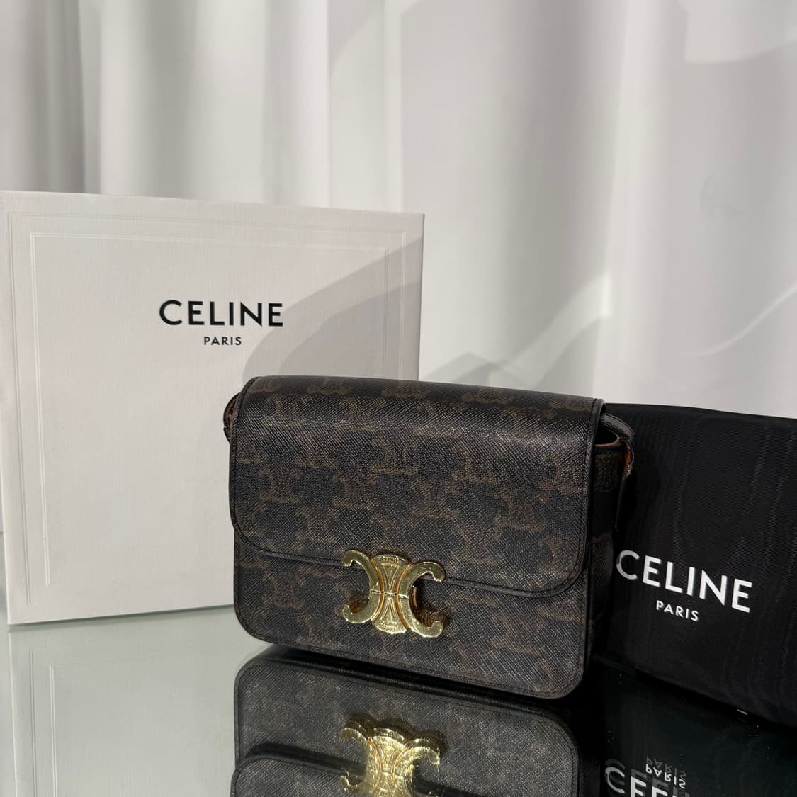 셀린느 틴 트리오페 트리옹프백 크로스백 상품이미지7