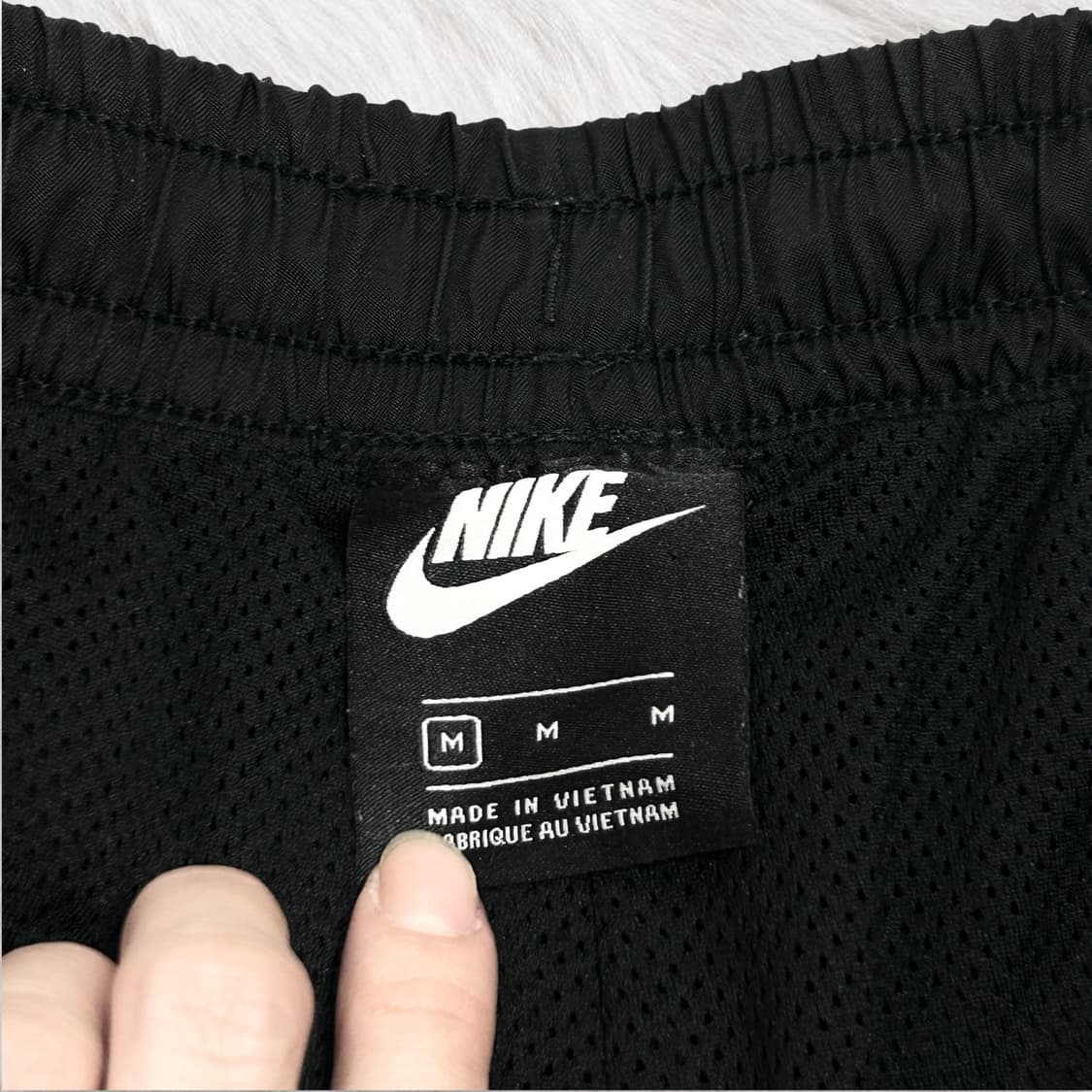 나이키 자수로고 블랙 반바지 상품이미지7