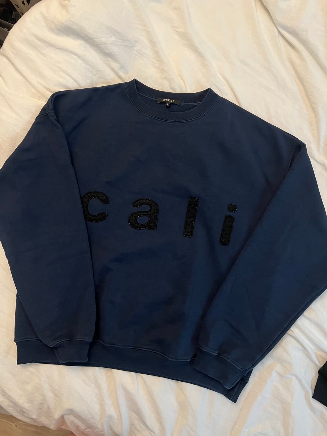 yeezy season 5 cali 캘리 맨투맨 LUNA / SMALL 상품이미지1