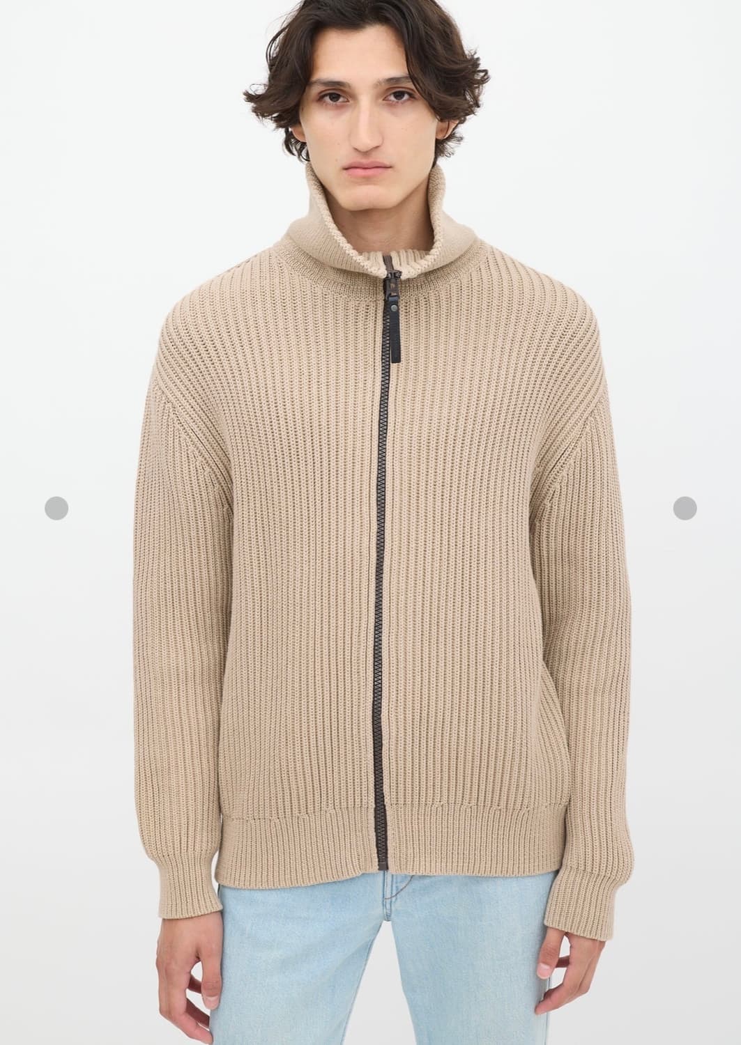 아크네 스튜디오 니트집업 가디건 자켓 팝니다.(방탄 뷔 착용) 상품이미지1