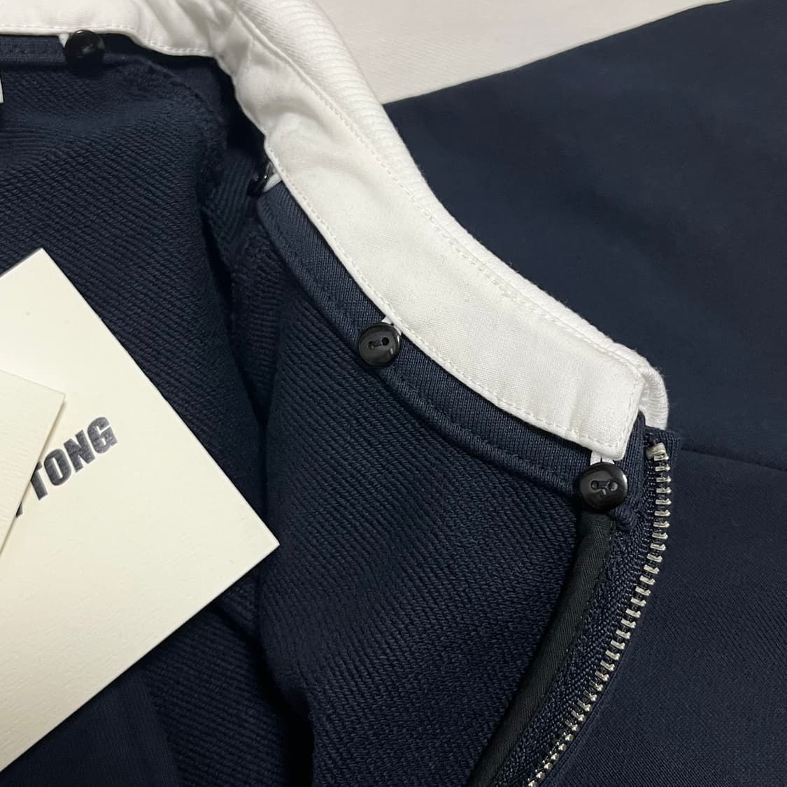 [6,8]슈슈통 25fw 돌 카라 스웨트셔츠/네이비 상품이미지4