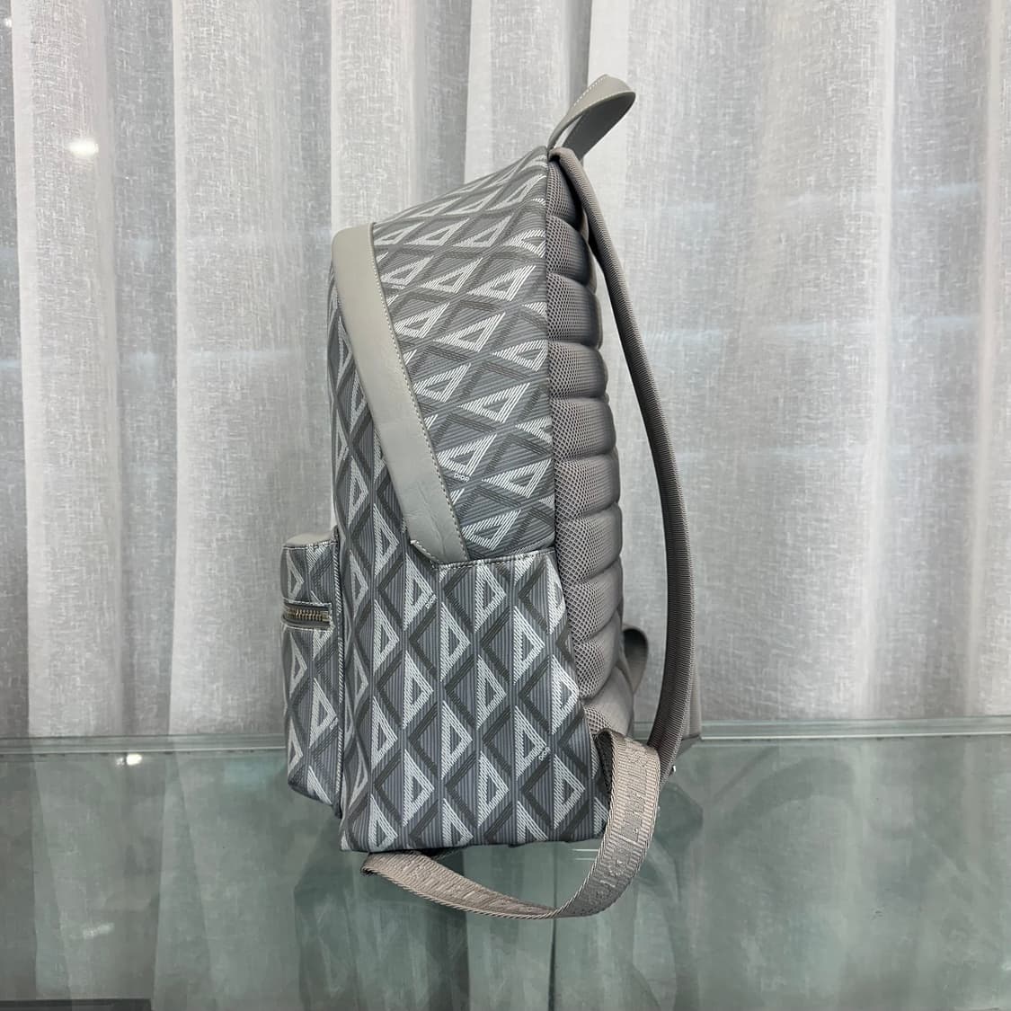 디올 CD다이아몬드 라이더 백팩 상품이미지4