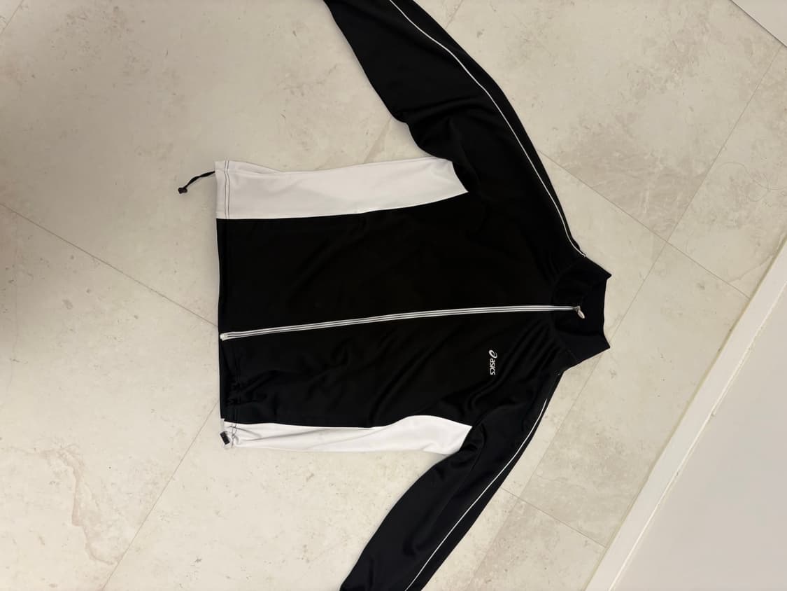 아식스 트랙탑 상품이미지1