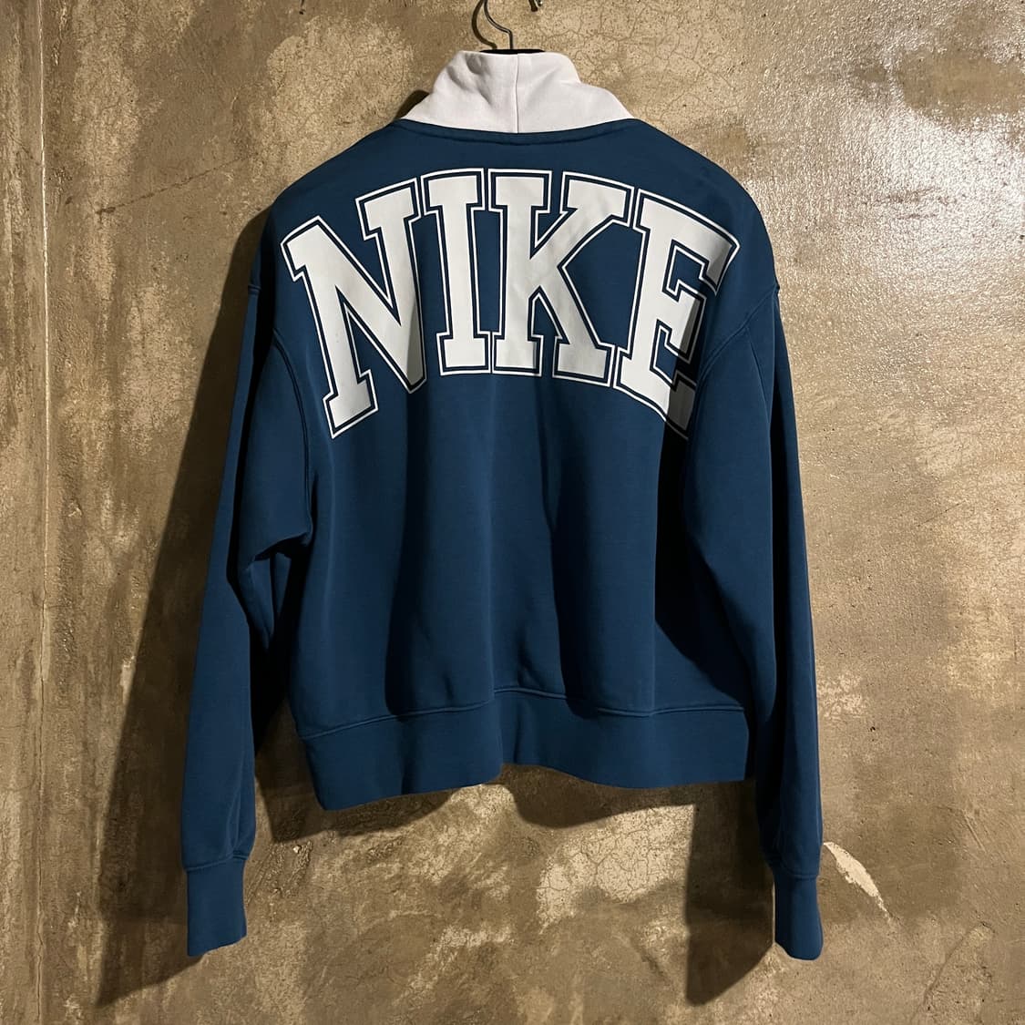 나이키 크롭 반집업 맨투맨 상품이미지6