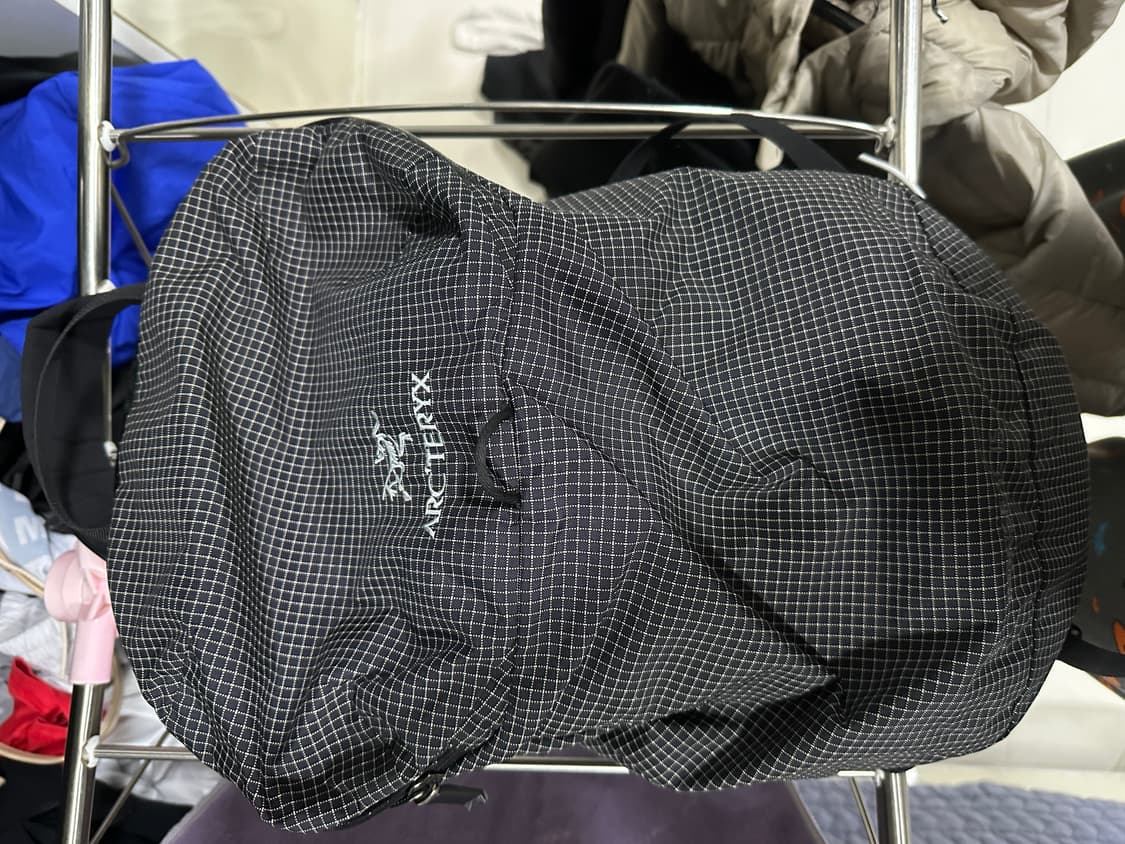 아크테릭스 컨실 15 상품이미지1