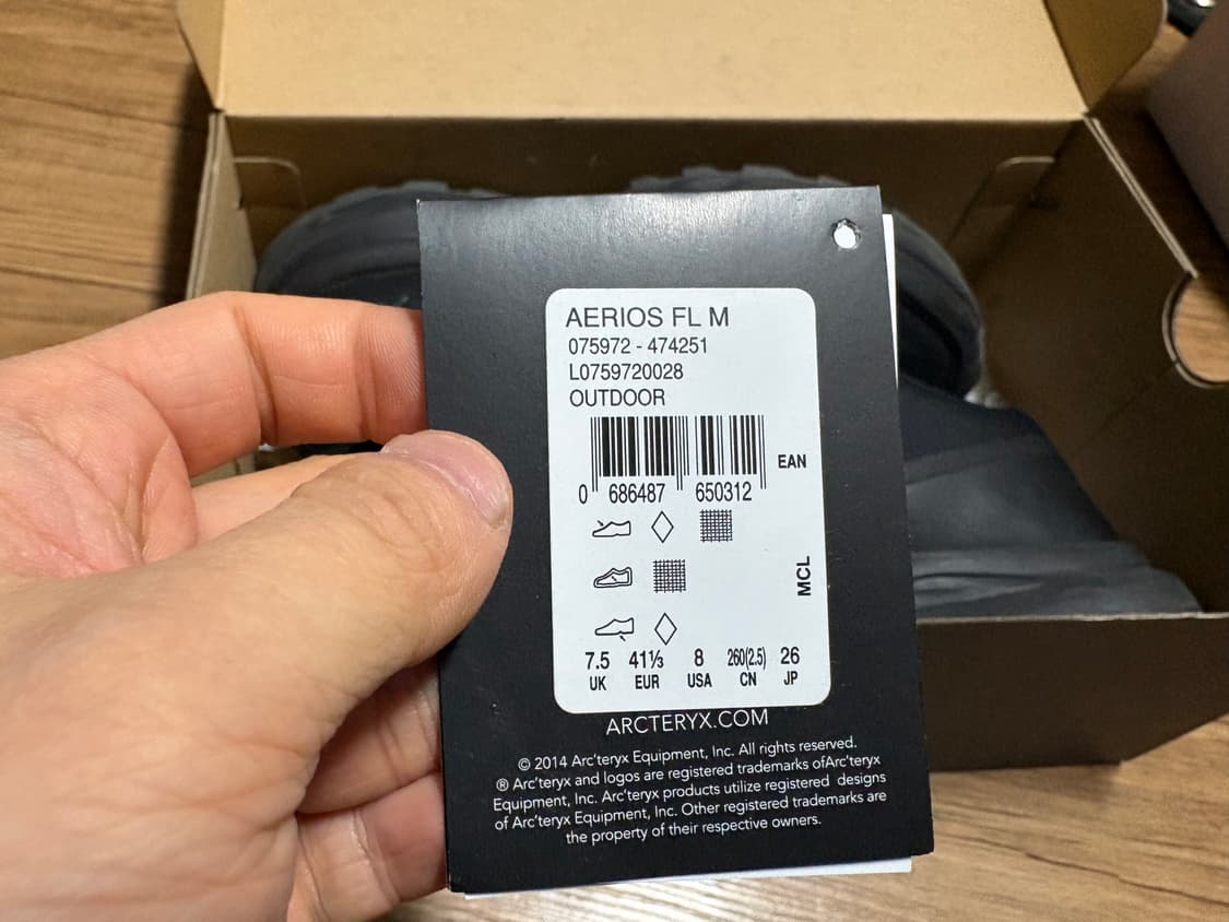 260)아크테릭스 에어리어스 FL M 판매합니다. 상품이미지7