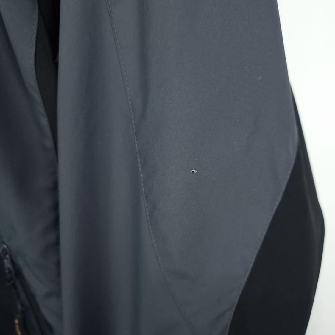 [컬럼비아] 로고 프린팅 후드 바람막이 자켓 M19359 상품이미지9