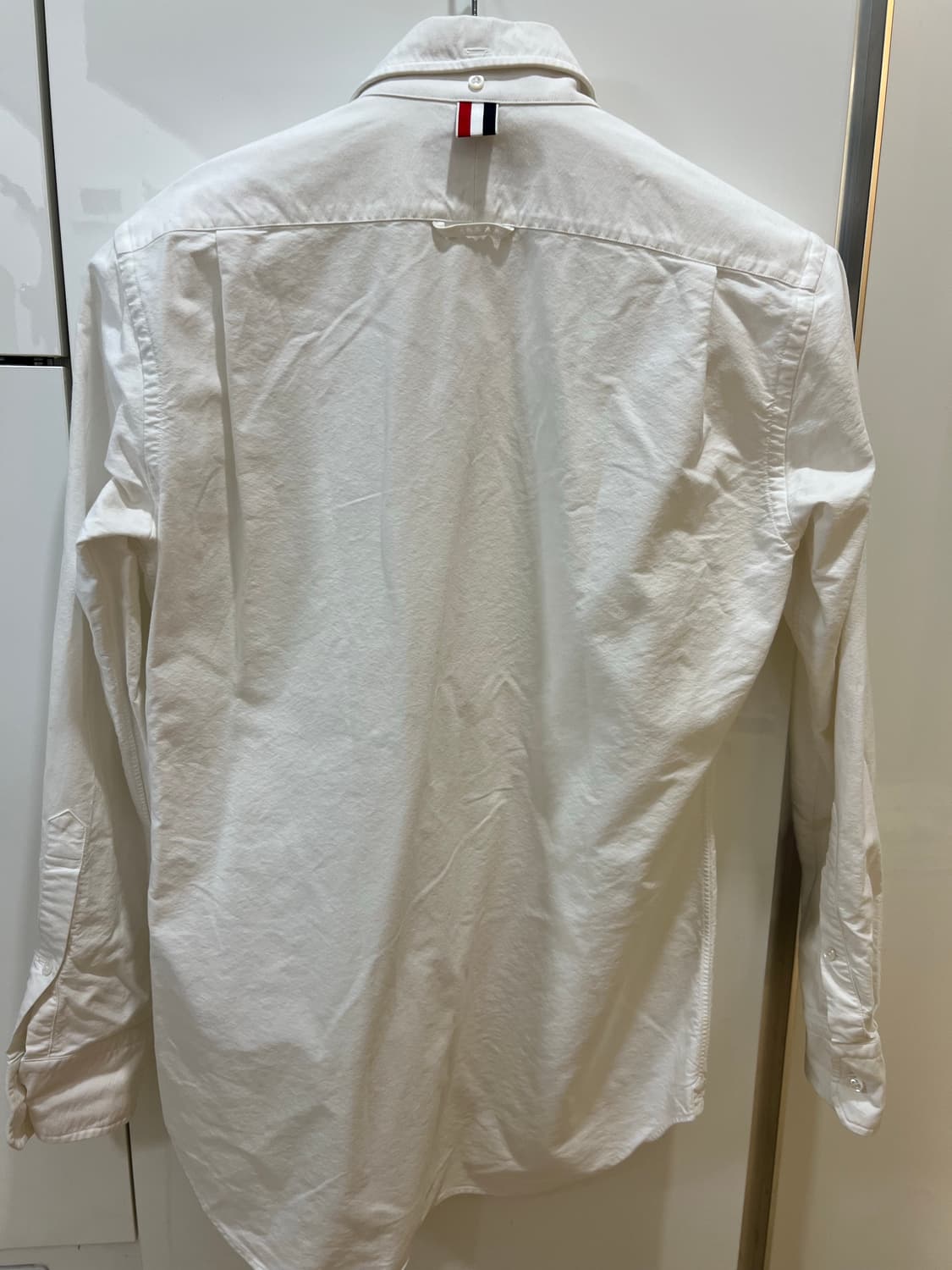 톰브라운 히든삼선 셔츠 2사이즈 (새상품급) 상품이미지2