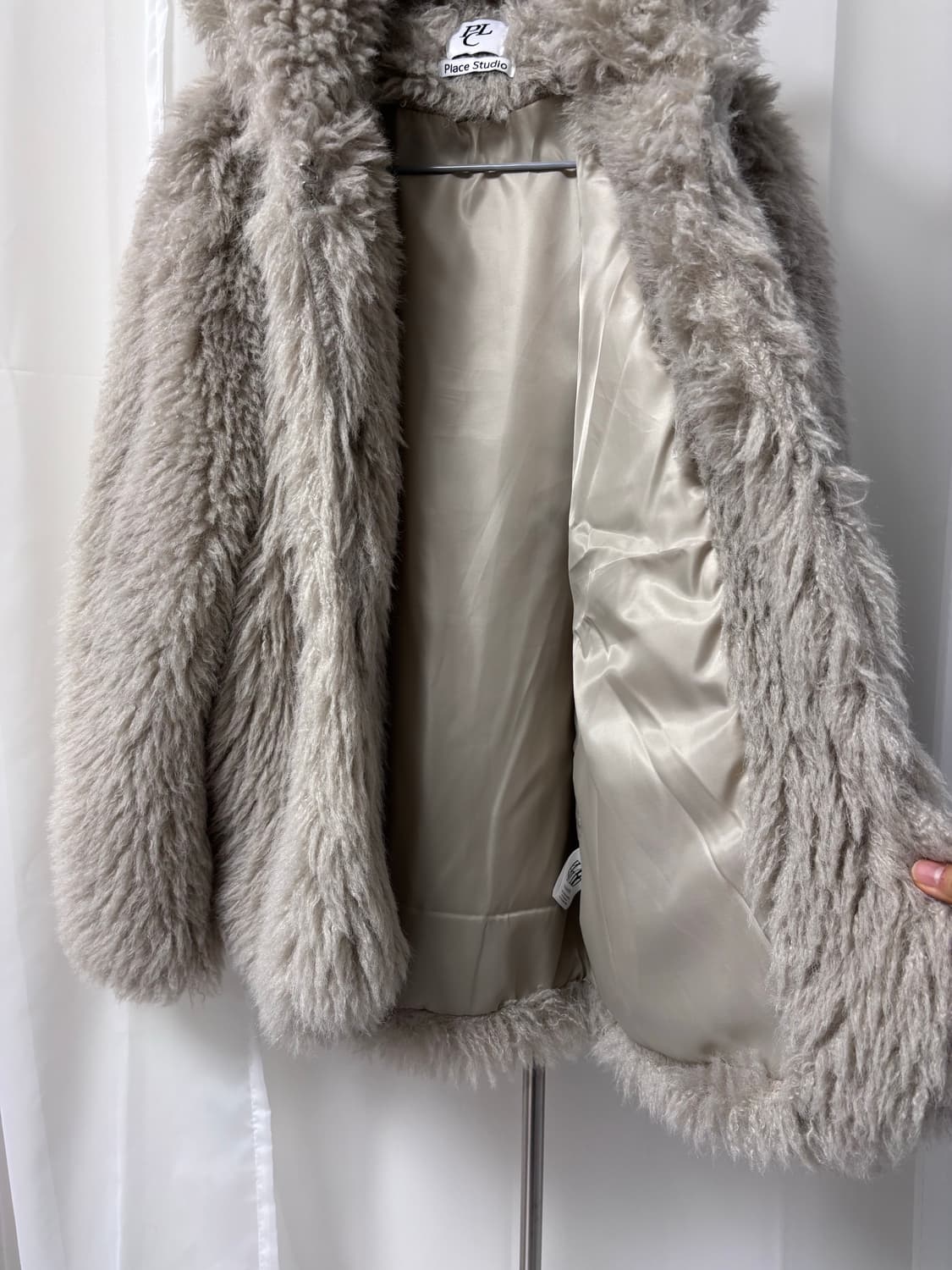 PLACE STUDIO 컬리 부클 헤비 소프트 후드 퍼 상품이미지7