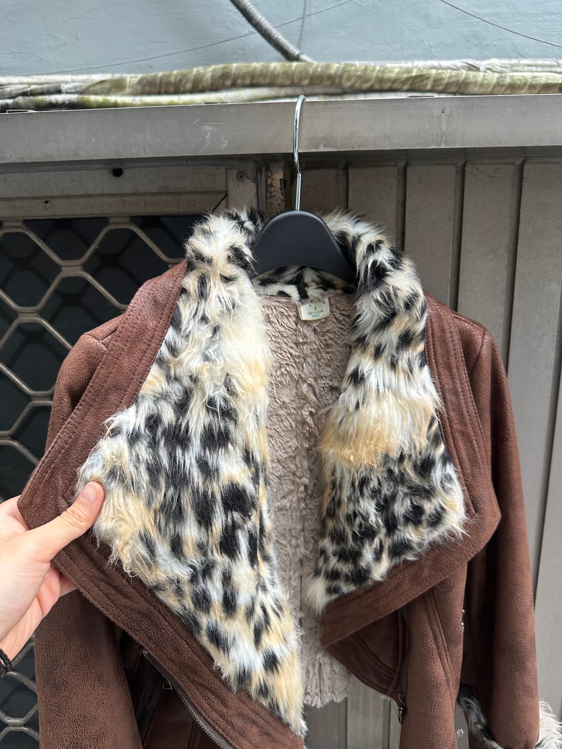  Leather high neck fur trimming jacket 상품이미지3