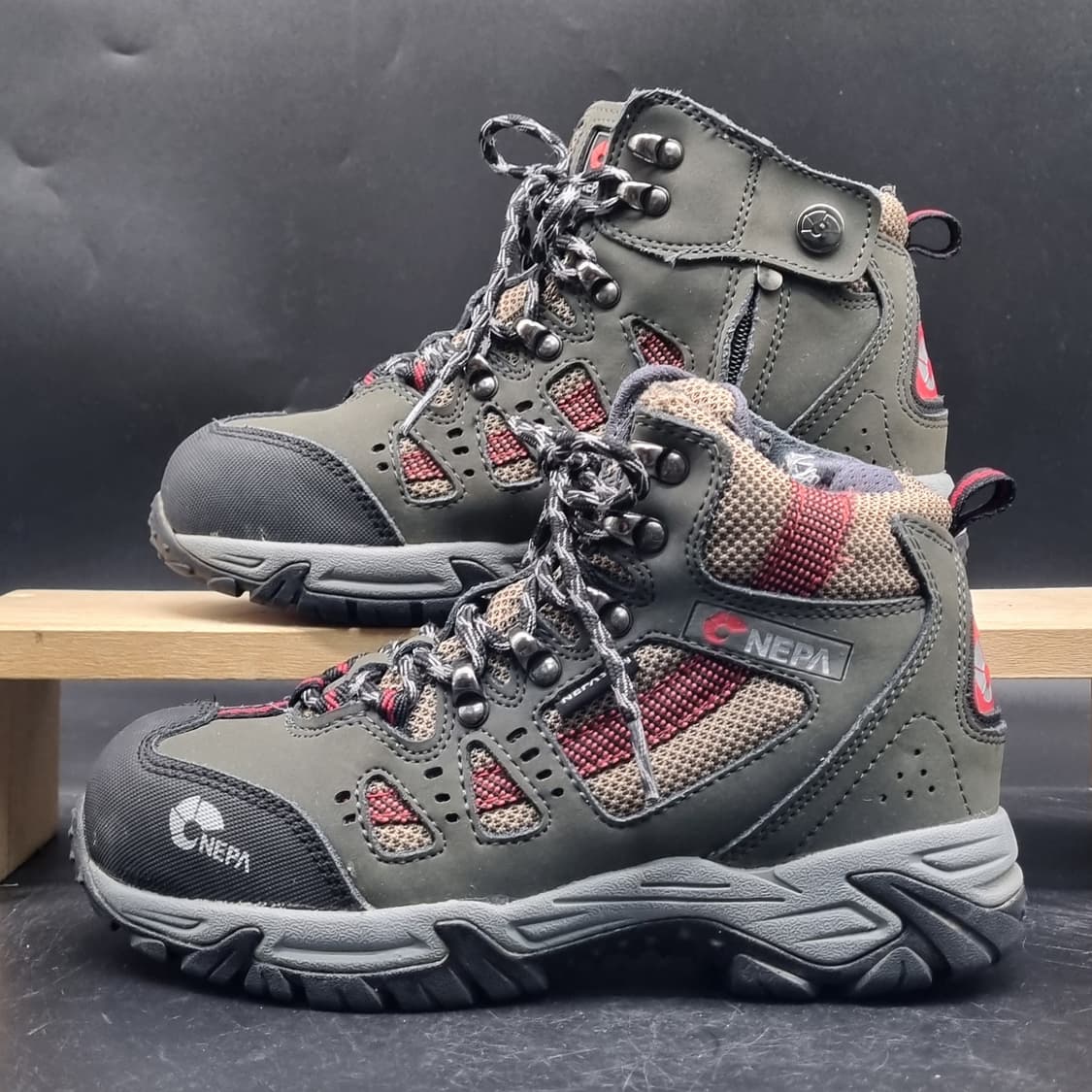 네파 안전화 235 상품이미지1