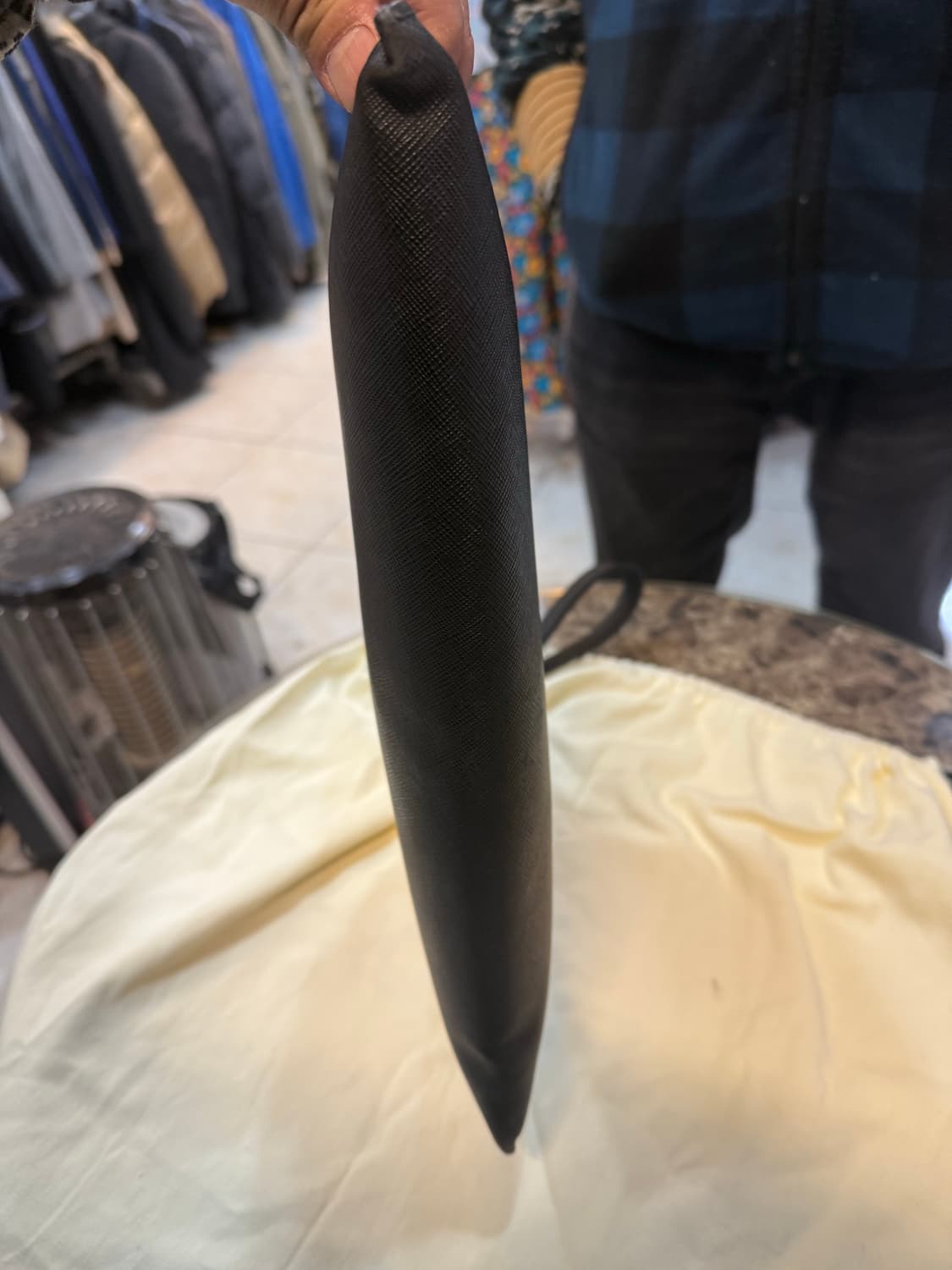 정품 프라다 사피아노 클러치 팝니다 상품이미지4