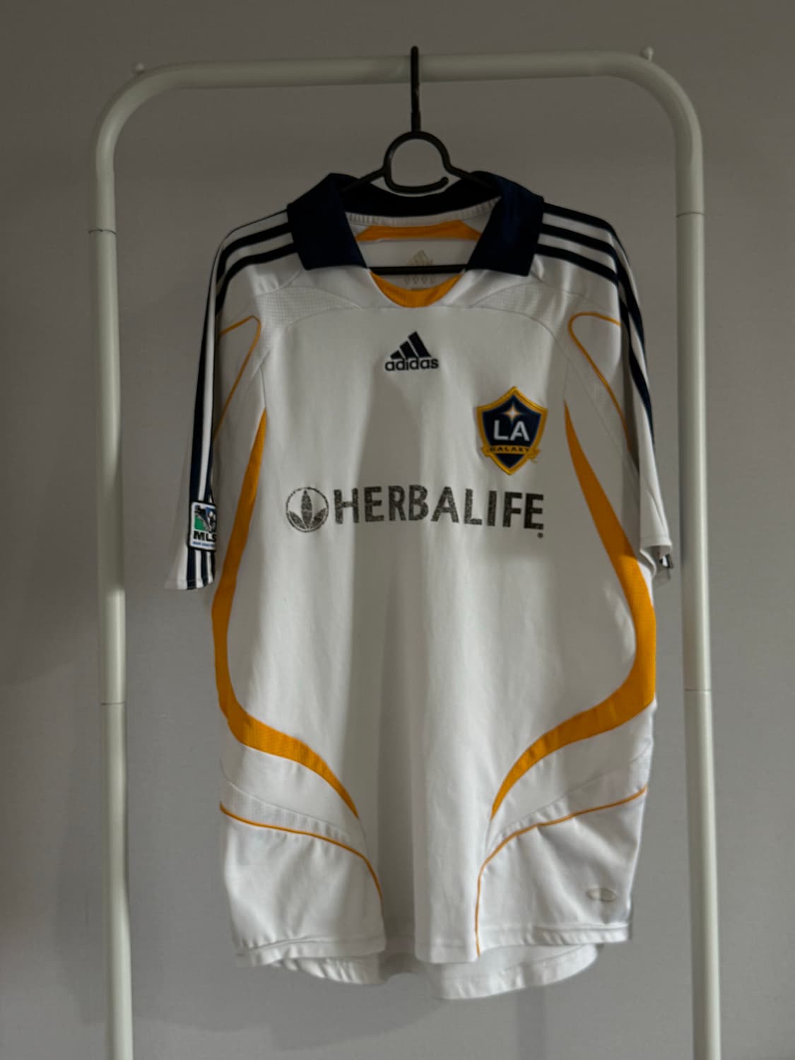[아디다스] LA갤럭시 베컴 유니폼 M 상품이미지1