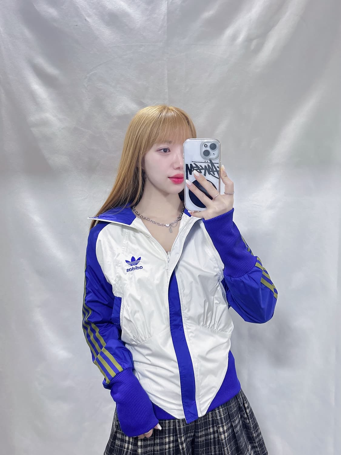 아디다스 화이트•블루 삼선 바람막이  상품이미지2