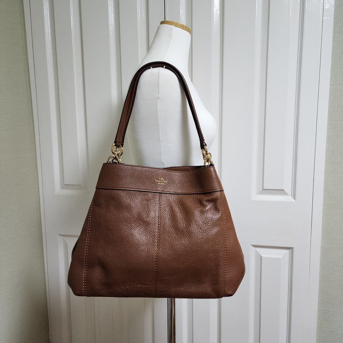 상태굿)코치 브라운 렉시 숄더백 상품이미지1