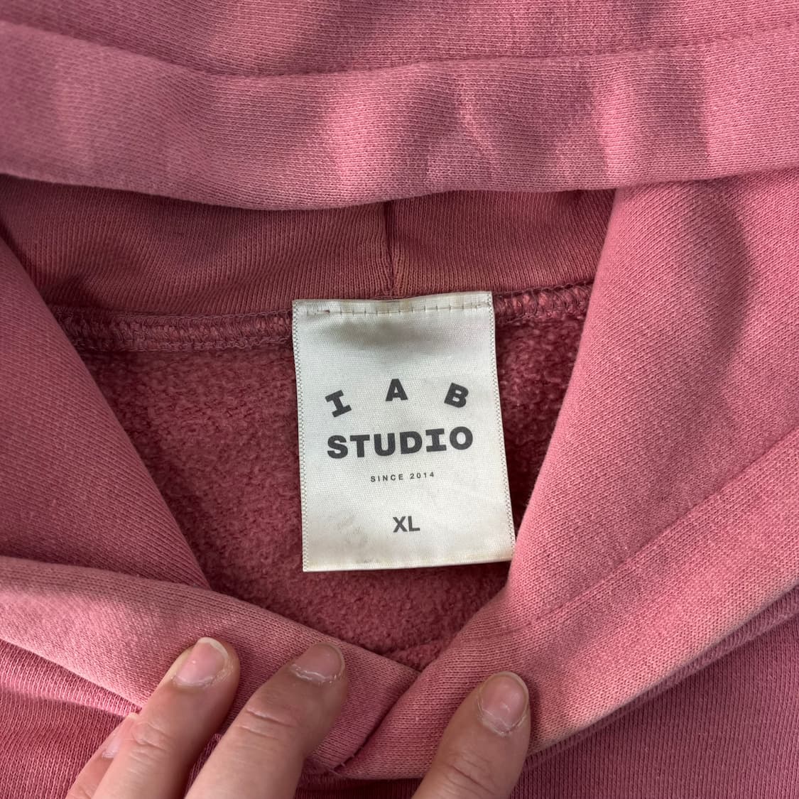 105 아이앱 스튜디오 핑크 후드티  상품이미지4