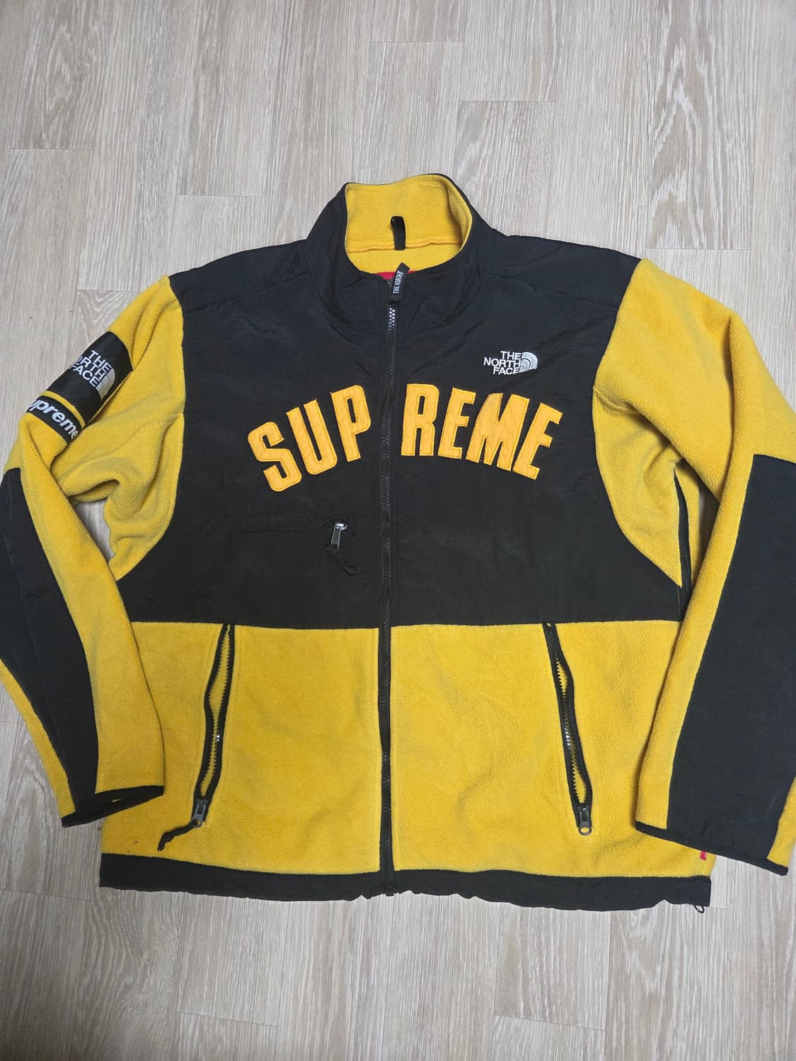슈프림 노스페이스 콜라보 플리스 옐로우 상품이미지1