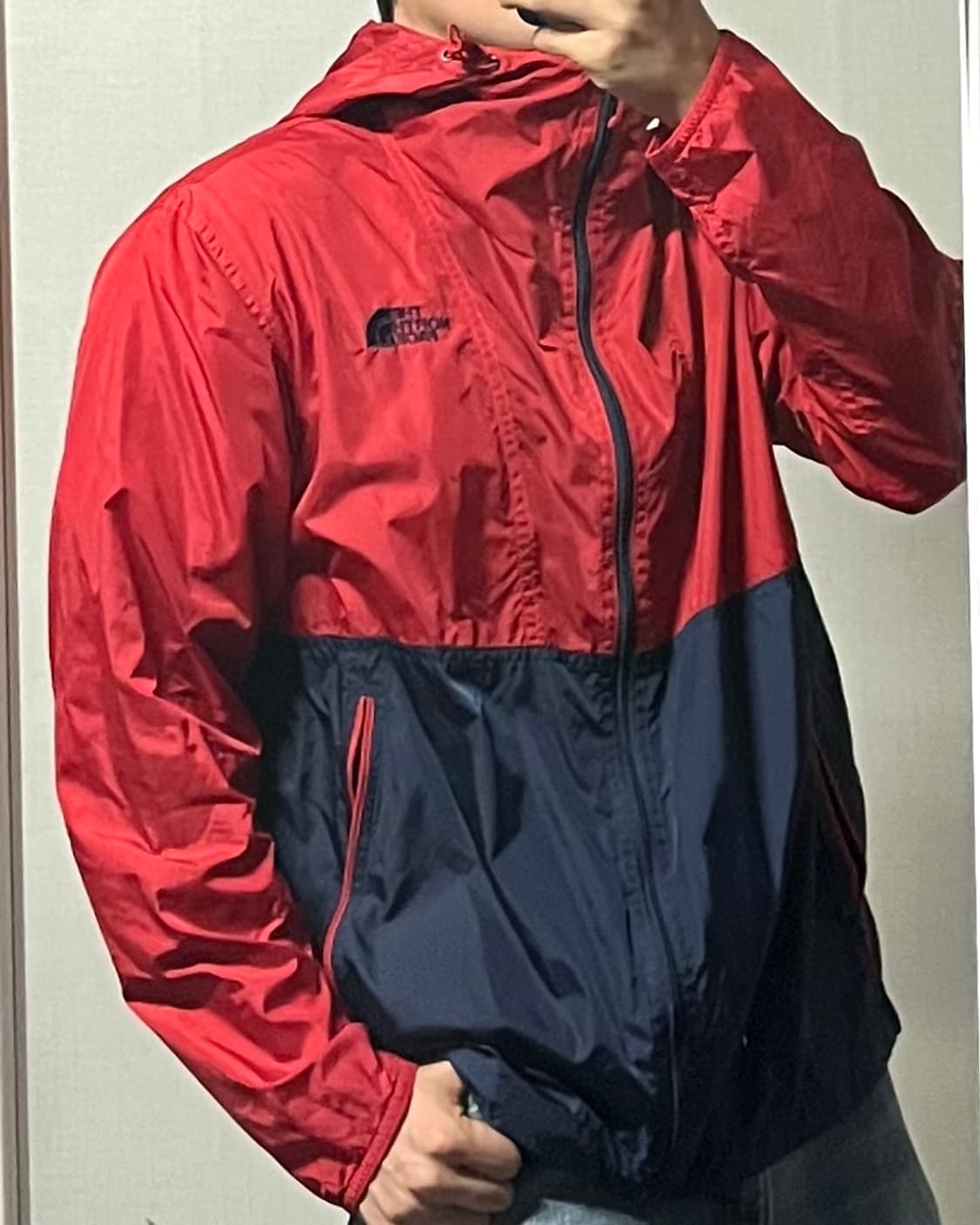 노스페이스 경량 바람막이 상품이미지1