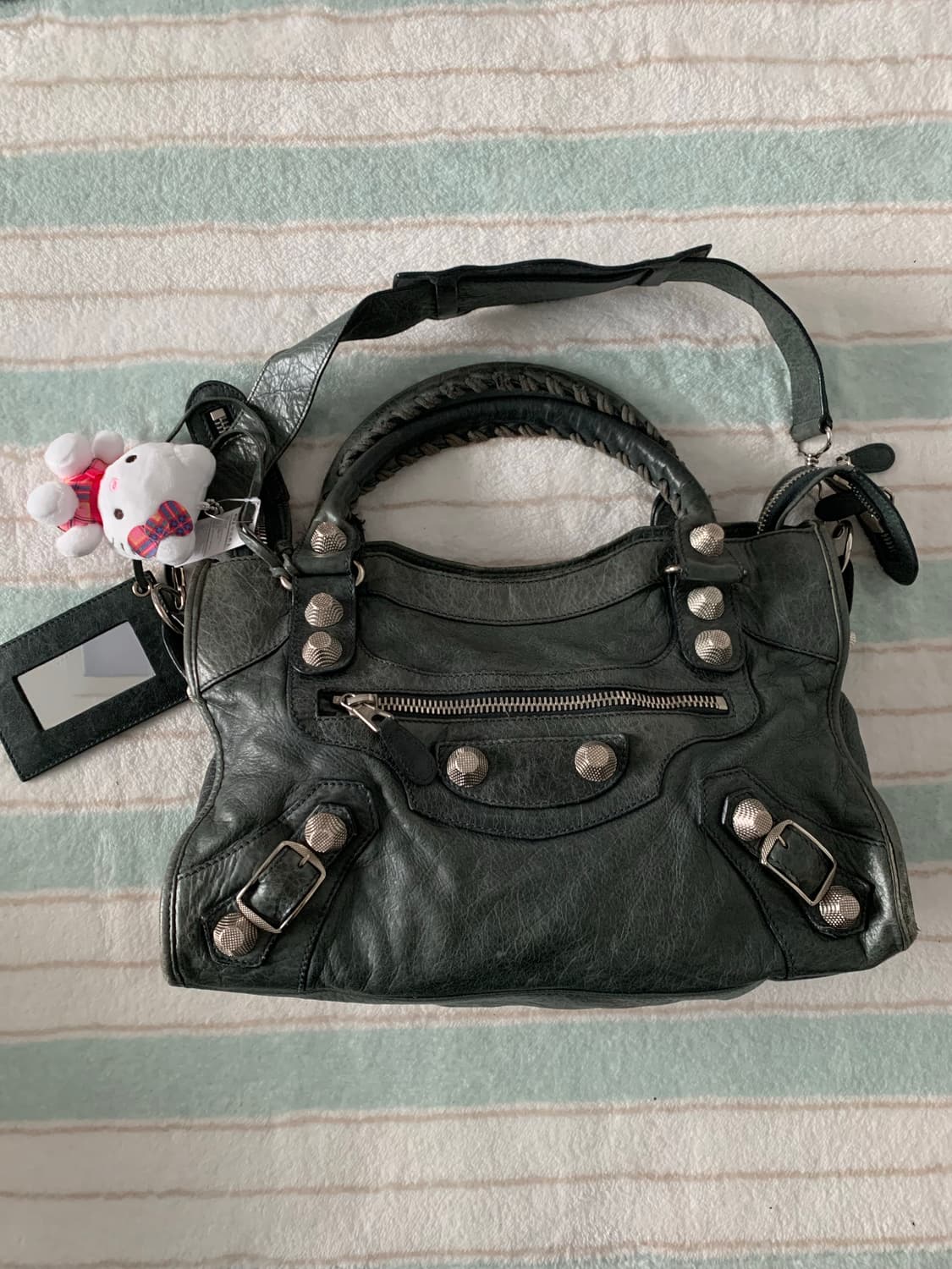 발렌시아가 모터백 상품이미지2