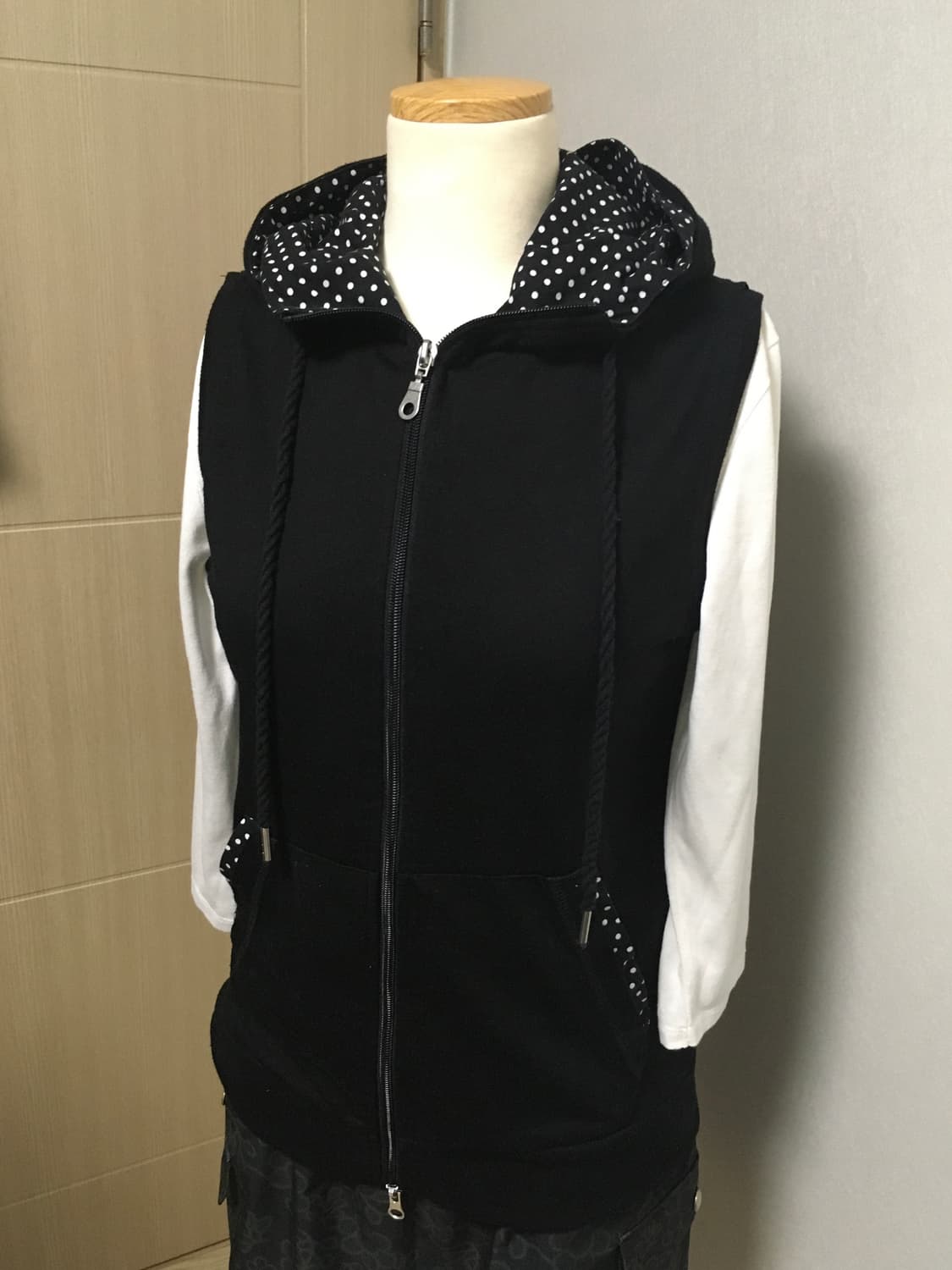일본빈티지 도트 블랙 후드 조끼 베스트 상품이미지5