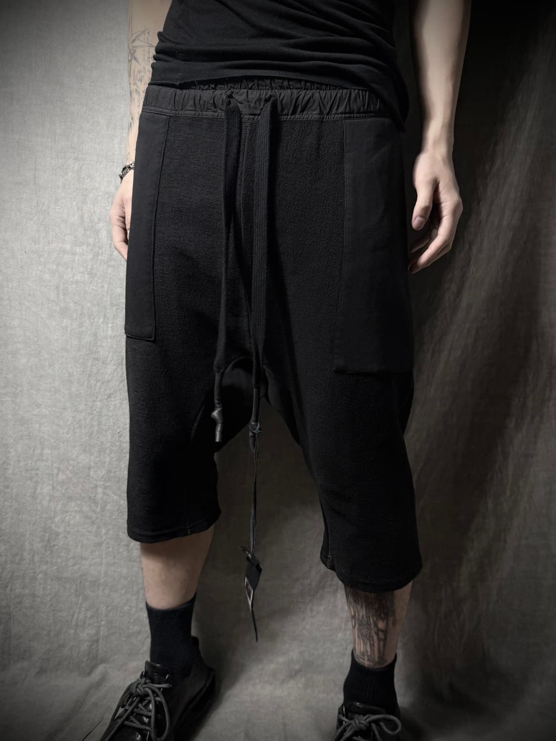 Isaac Sellam LC/SHORT Sponge Noir Shorts 상품이미지2