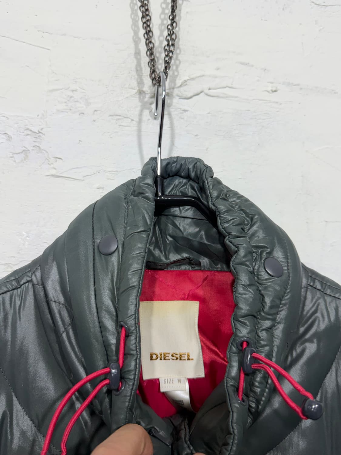 DIESEL Multi-Pocket Puffer Jacket 상품이미지4