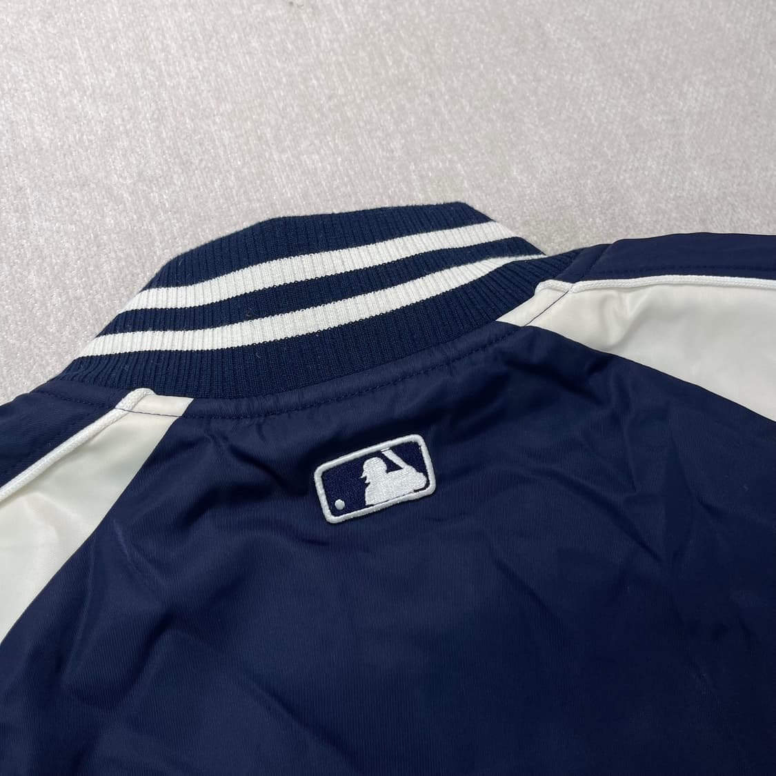 100 mlb 양키즈 나일론 바시티 자켓 상품이미지6