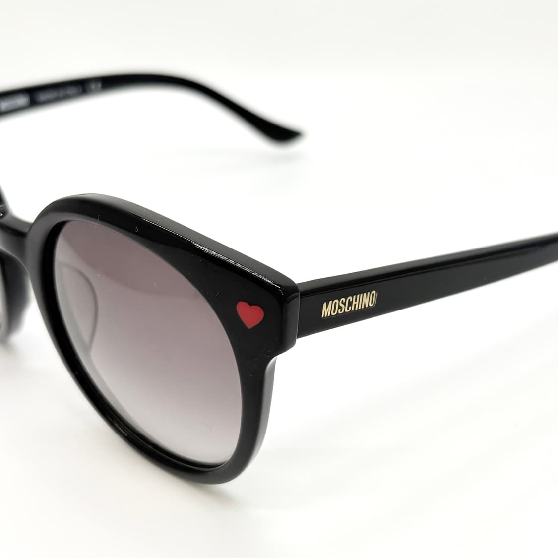 MOSCHINO 하트 블랙 선글라스  상품이미지4
