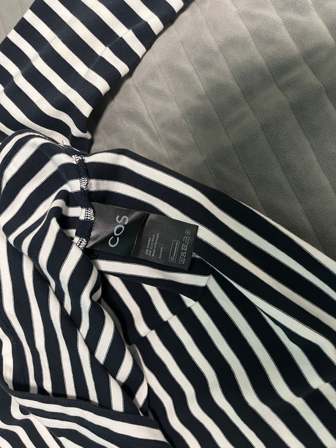 코스 스트라이프 롱슬리브 네이비 상품이미지3